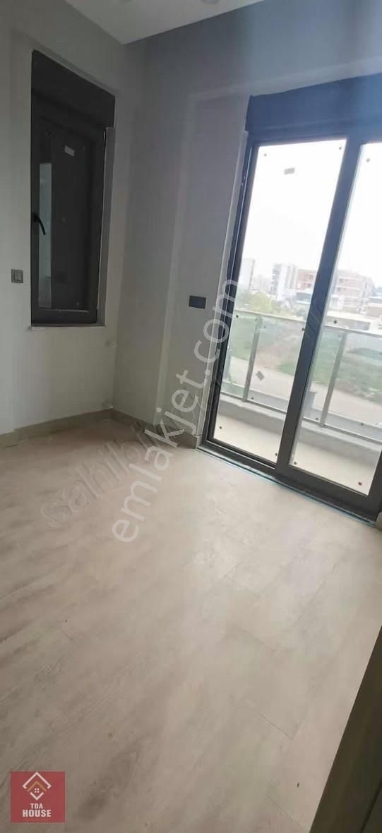 2+1 Satılık Daire Geniş Ve Havuzlu Altıntaş'ta - Görsel 2