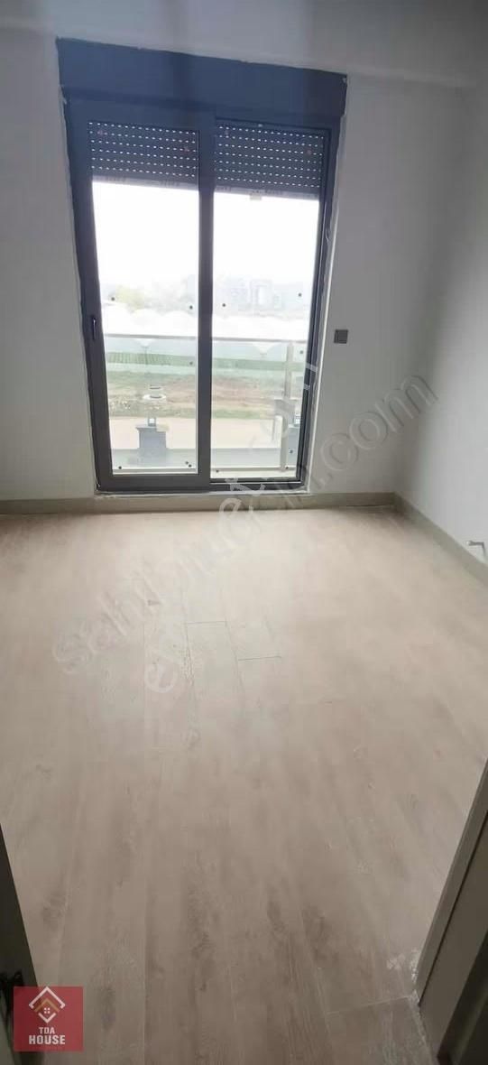 2+1 Satılık Daire Geniş Ve Havuzlu Altıntaş'ta - Görsel 5