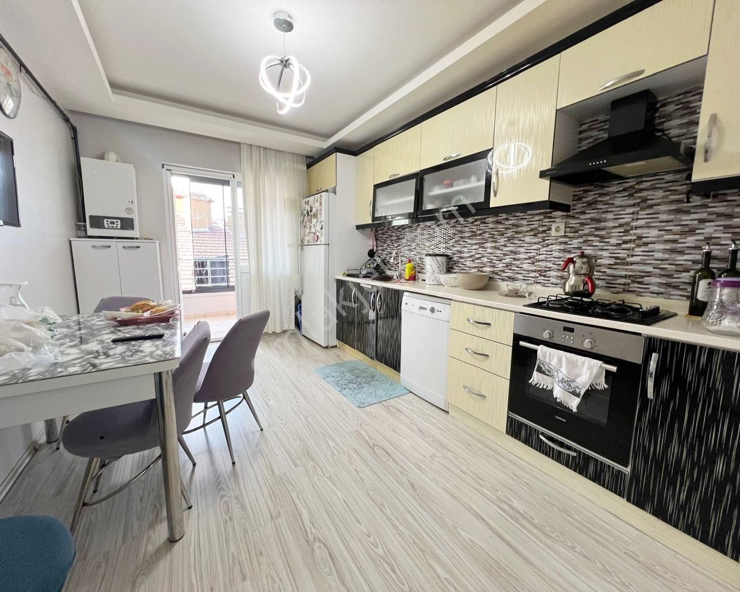 Yayla Mahallesi'nde Ankara Manzaralı Full+full Yapılı 3+1 Daire! - Görsel 6