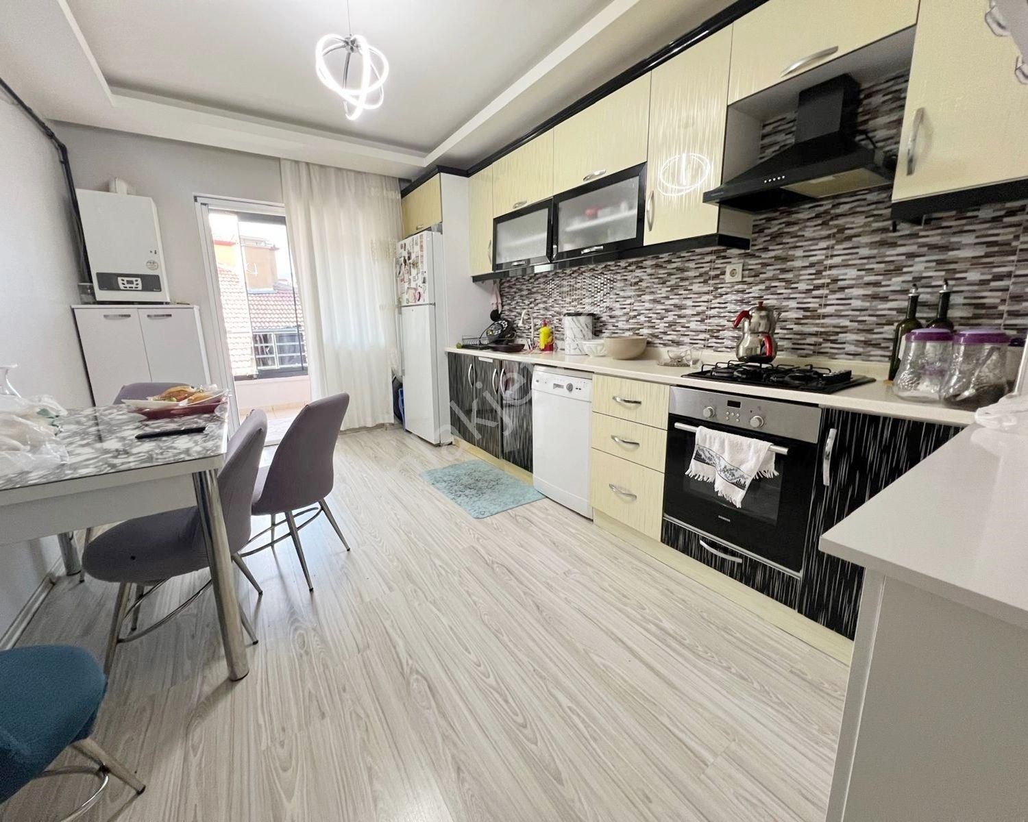 Yayla Mahallesi'nde Ankara Manzaralı Full+full Yapılı 3+1 Daire! - Görsel 2