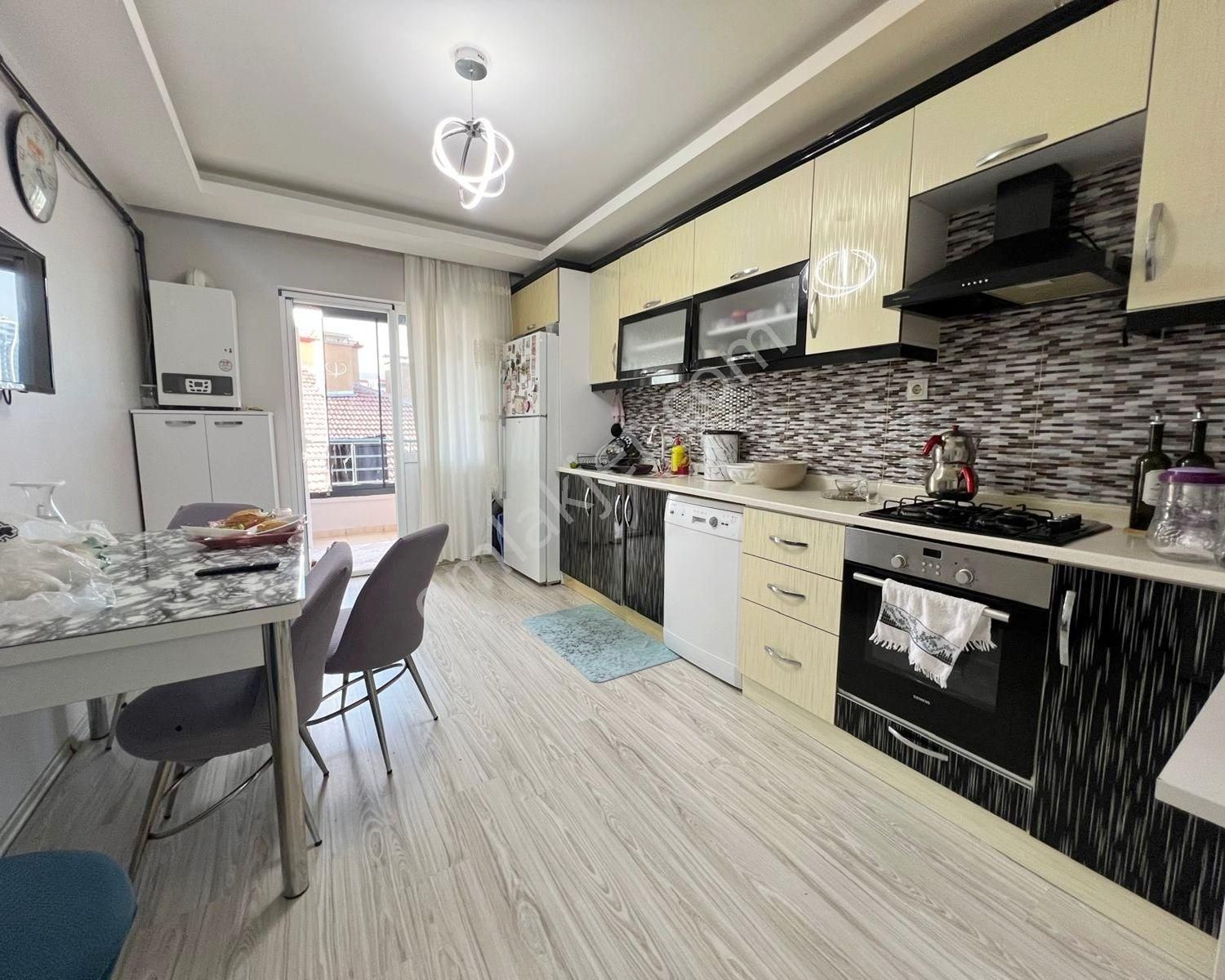 Yayla Mahallesi'nde Ankara Manzaralı Full+full Yapılı 3+1 Daire! - Görsel 8