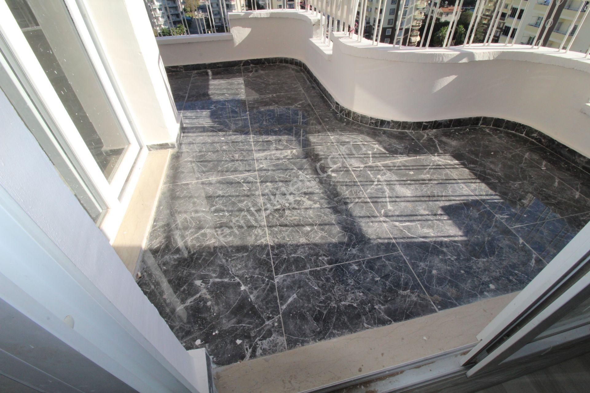 Aslan'dan Mezitli Menderes'te Geniş Metrajlı, Masrafsız 3+1 - Görsel 5