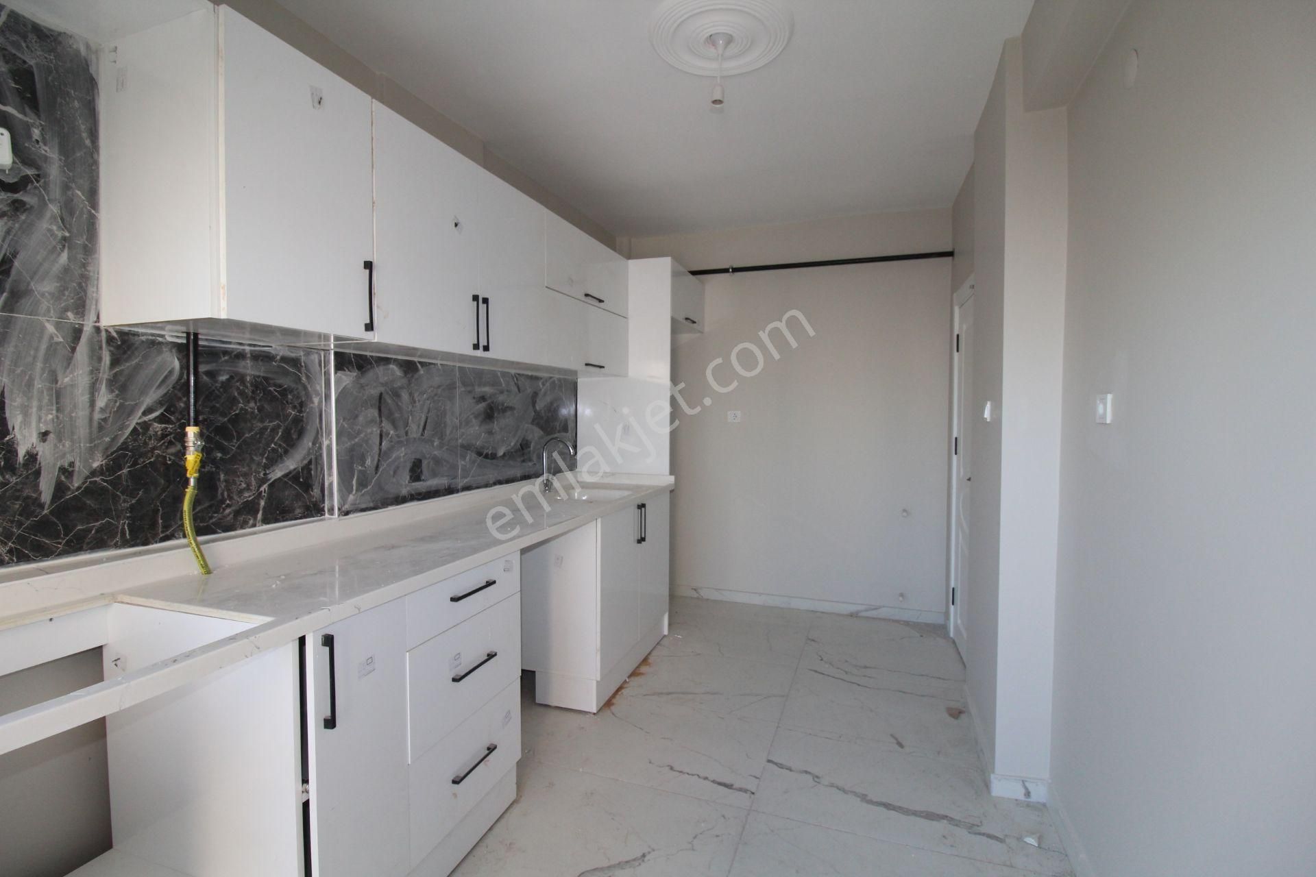 Aslan'dan Mezitli Menderes'te Geniş Metrajlı, Masrafsız 3+1 - Görsel 8