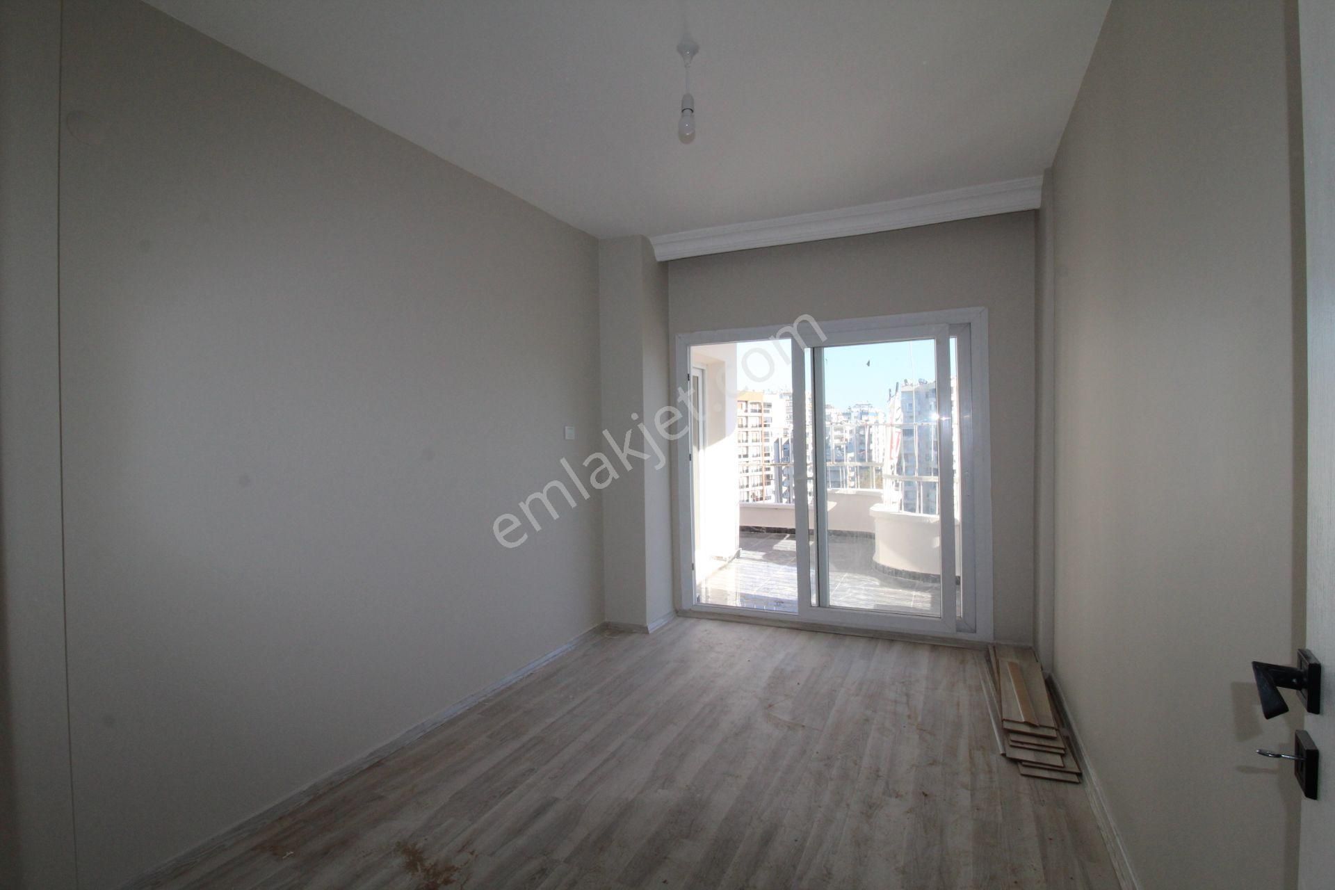 Aslan'dan Mezitli Menderes'te Geniş Metrajlı, Masrafsız 3+1 - Görsel 11