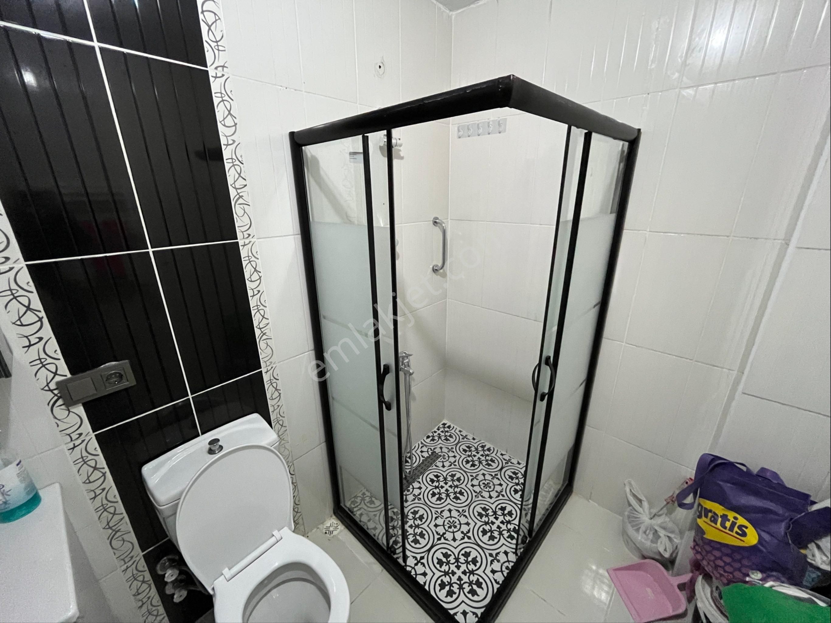 Çeliktepe'de Metroya 5dk, 2+1,75m2,temiz,büyük Teraslı Daire - Görsel 16