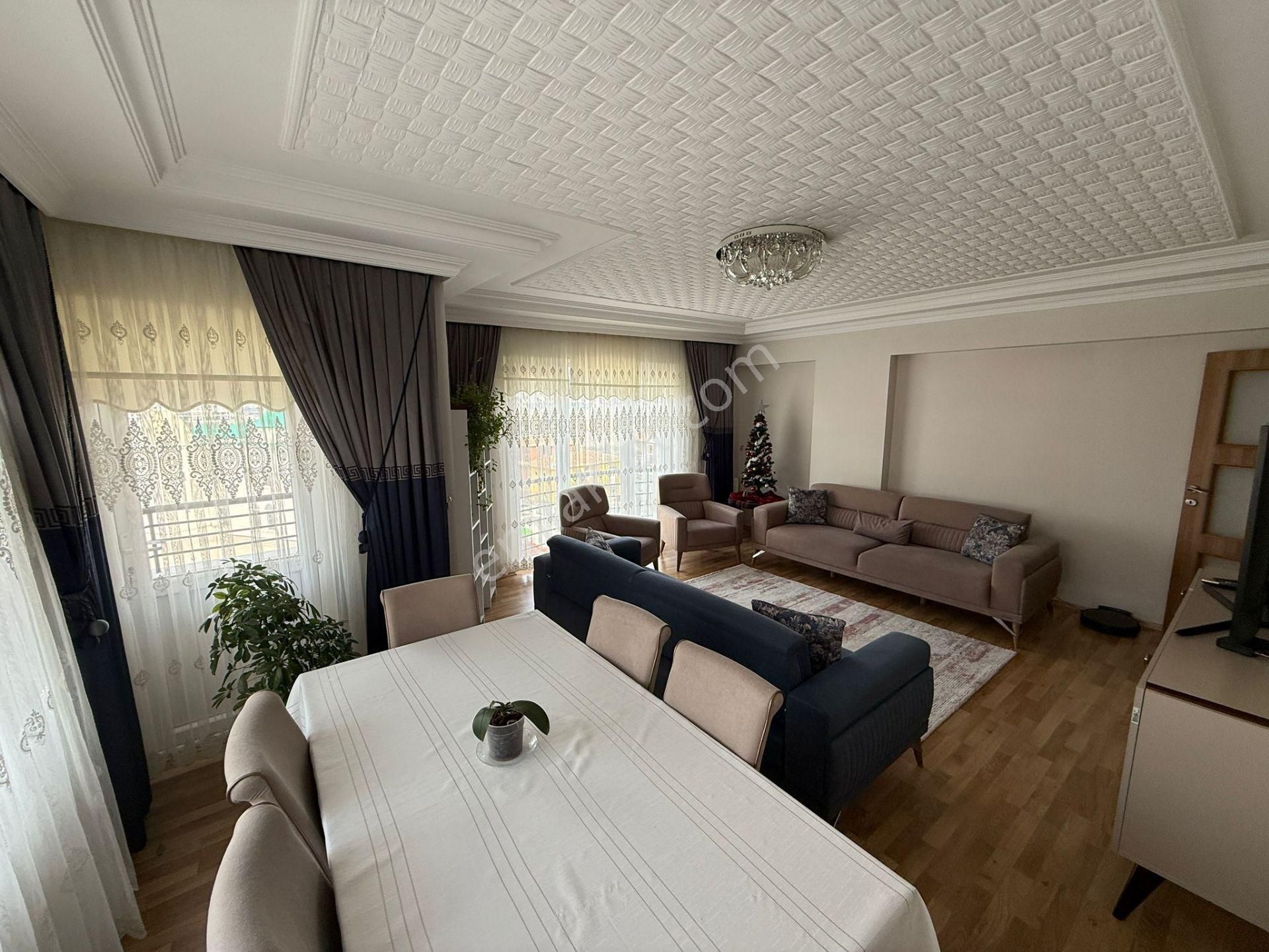 Hilal Akın Emlak’tan Ankara Elvankent’te Satılık 4+1 Satılık Dubleks