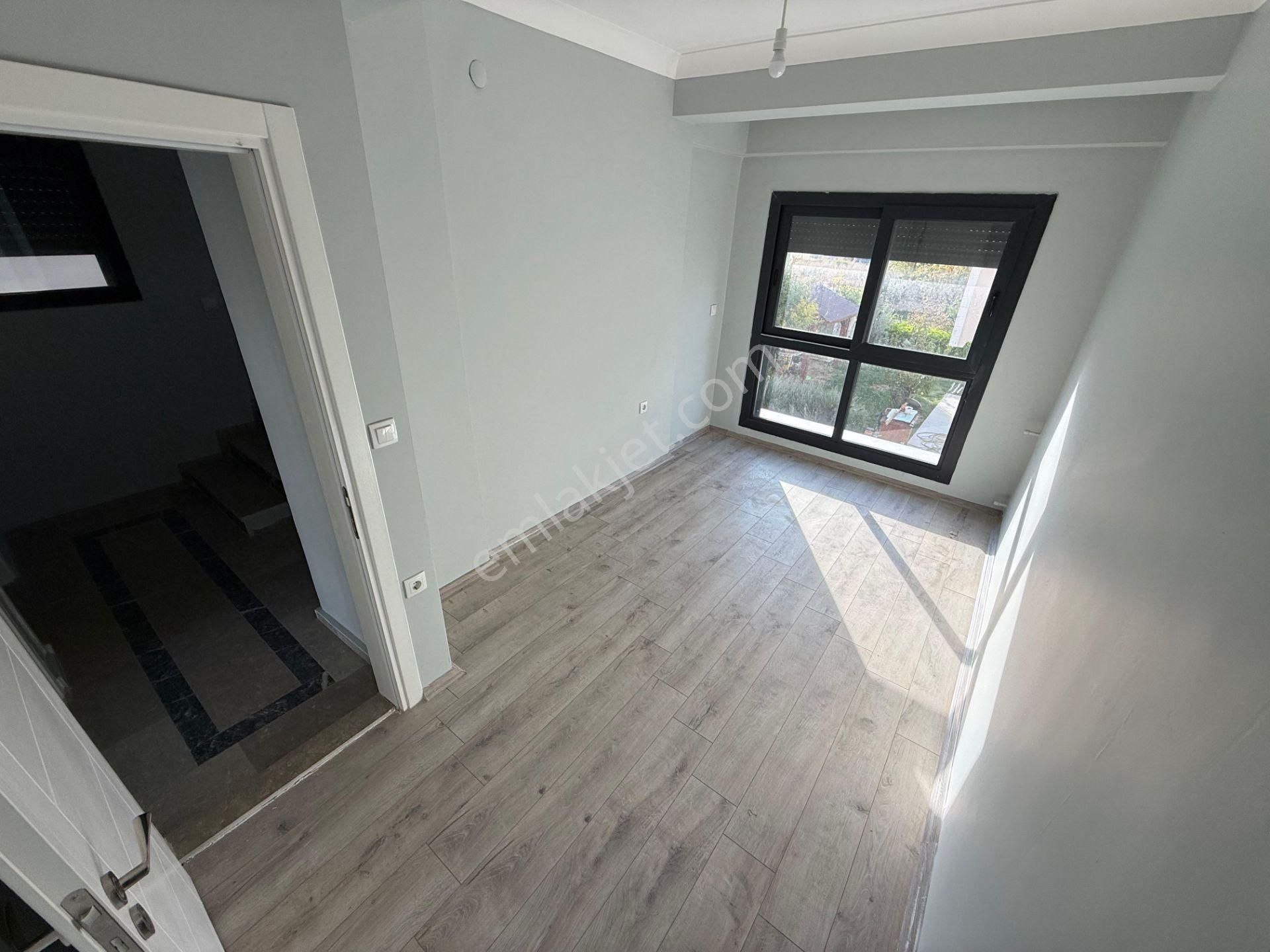 İzmir Dikili Cumhuriyet Mahallesi Satılık Sıfır 4+1 İkiz Villa - Görsel 17