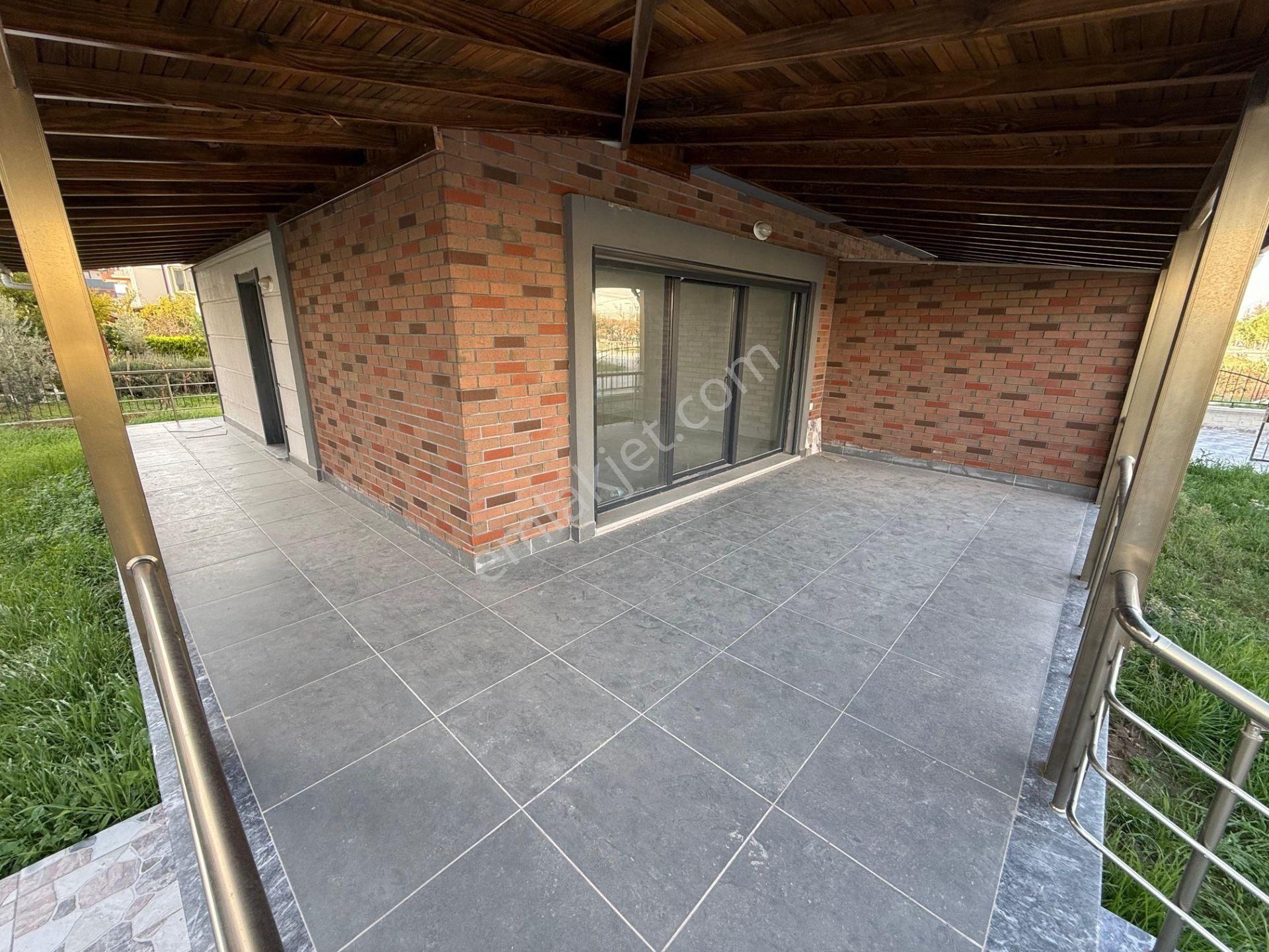 İzmir Dikili Cumhuriyet Mahallesi Satılık Sıfır 4+1 İkiz Villa - Görsel 33