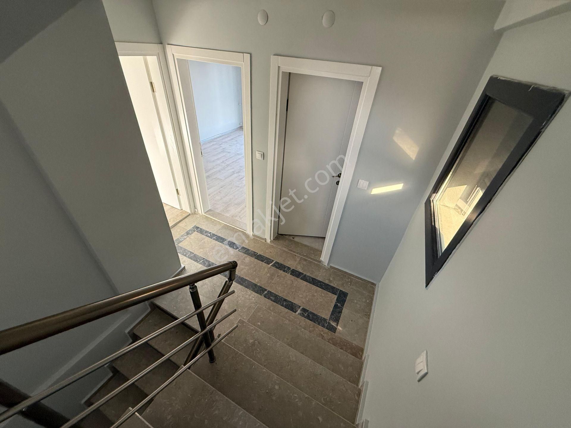 İzmir Dikili Cumhuriyet Mahallesi Satılık Sıfır 4+1 İkiz Villa - Görsel 34