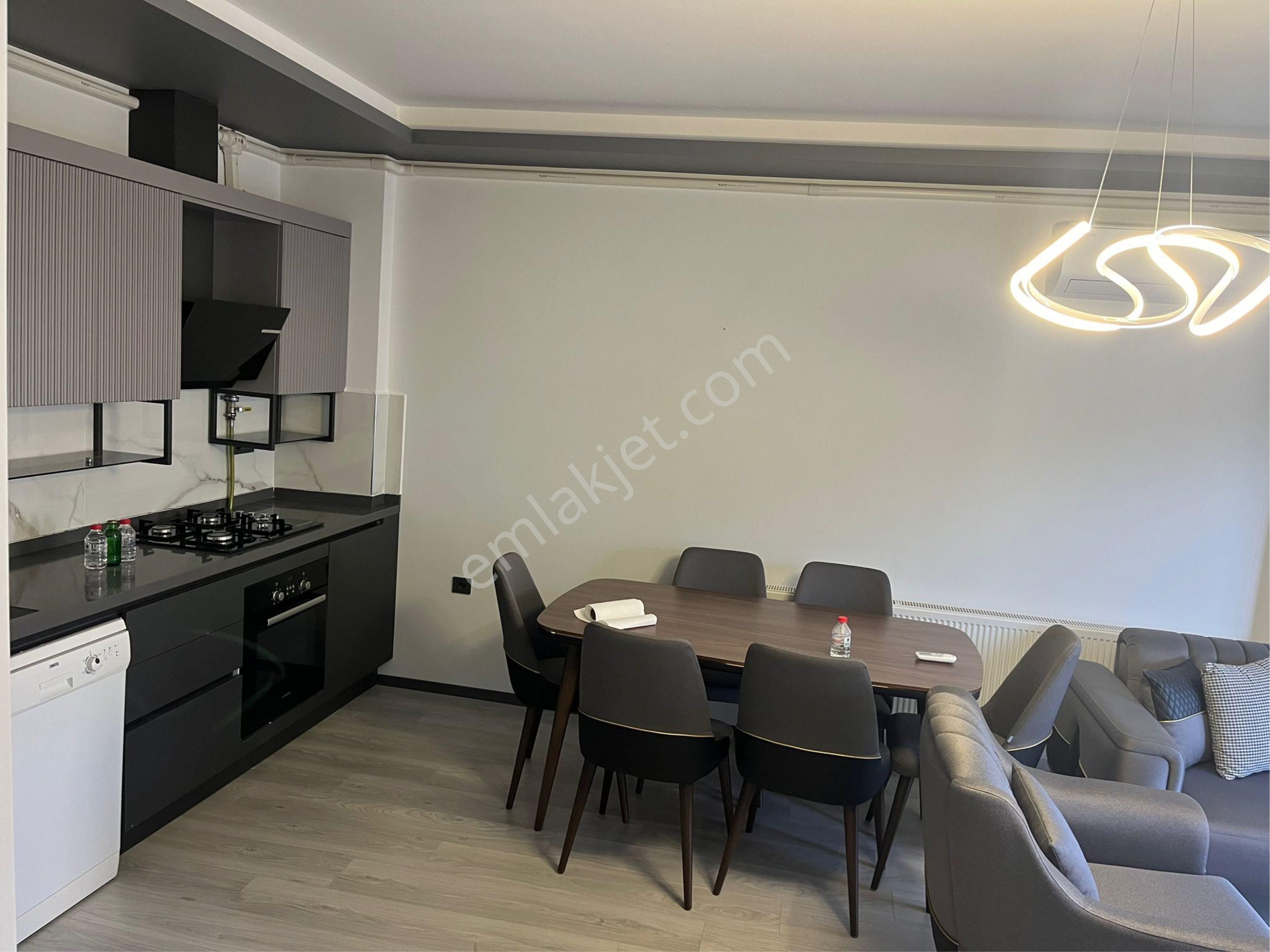 Ege Mahallesi'nde Eşyalı Havuzlu Sitede 2+1 Sıfır Satılık Daire