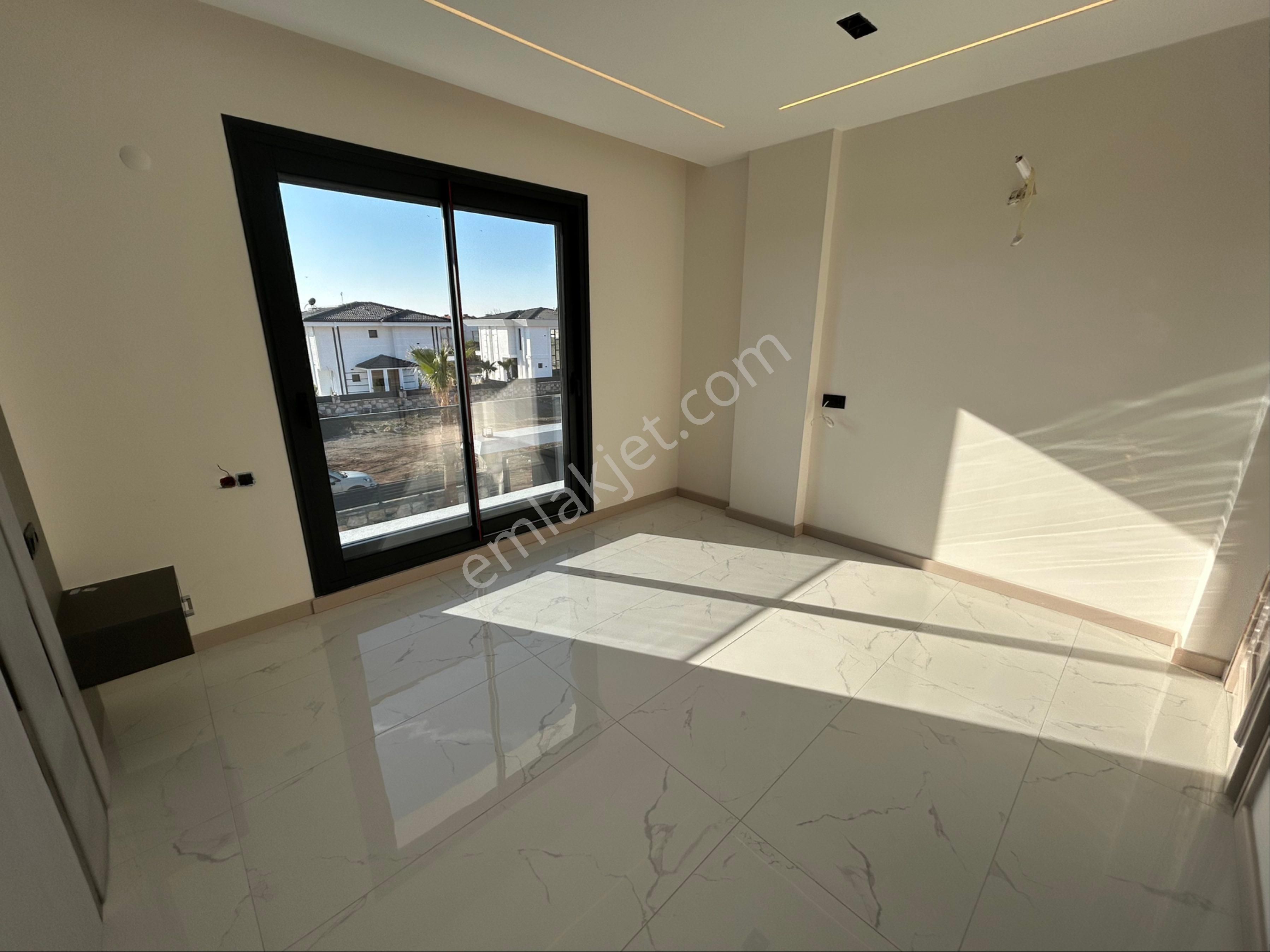 Didimde 4+1 Lüks Villa - Görsel 26