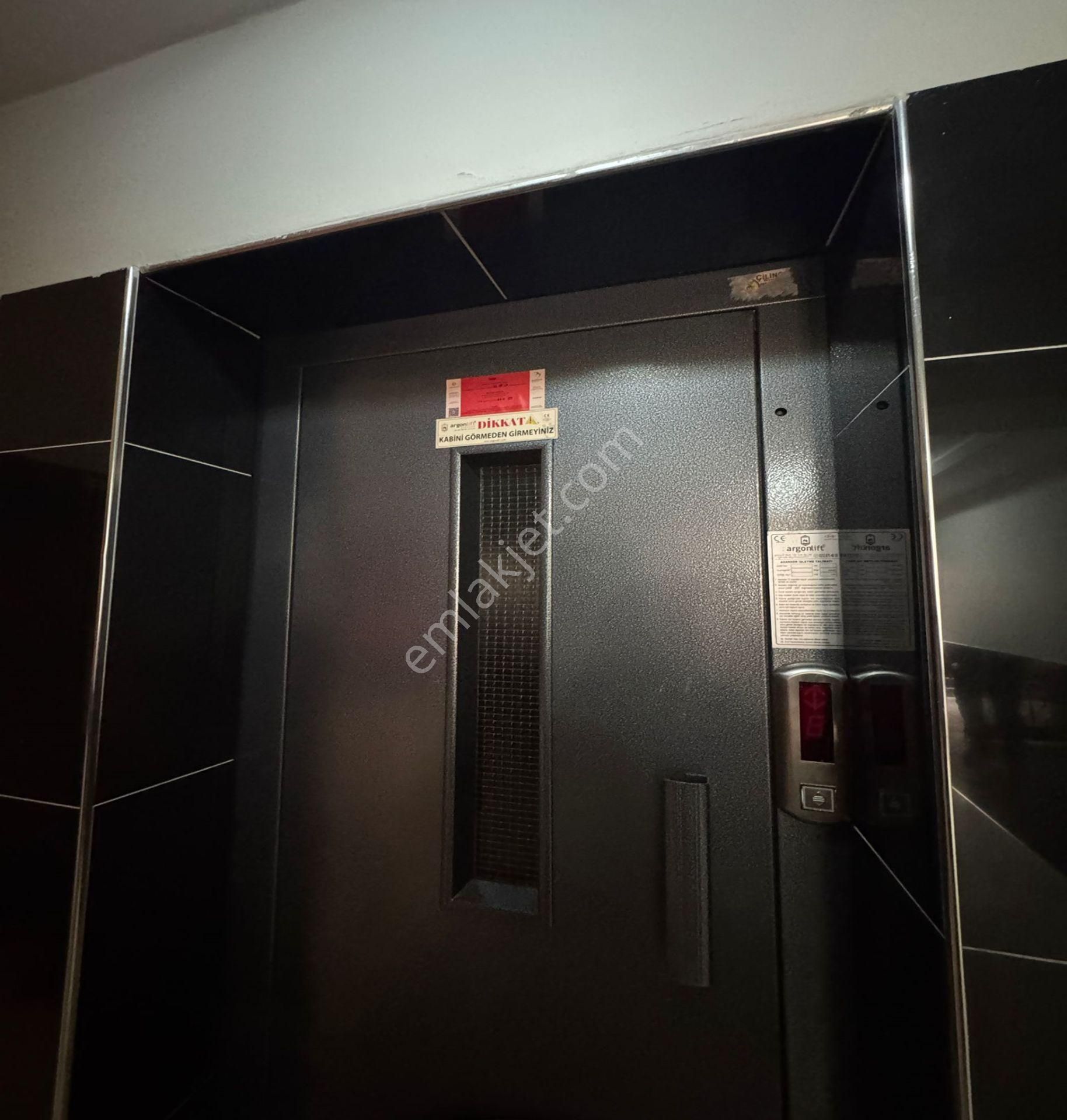 Beylikdüzü Yakuplu Da Kiralık 2+1 Metrobüse Yürüme 10 Dk - Görsel 3