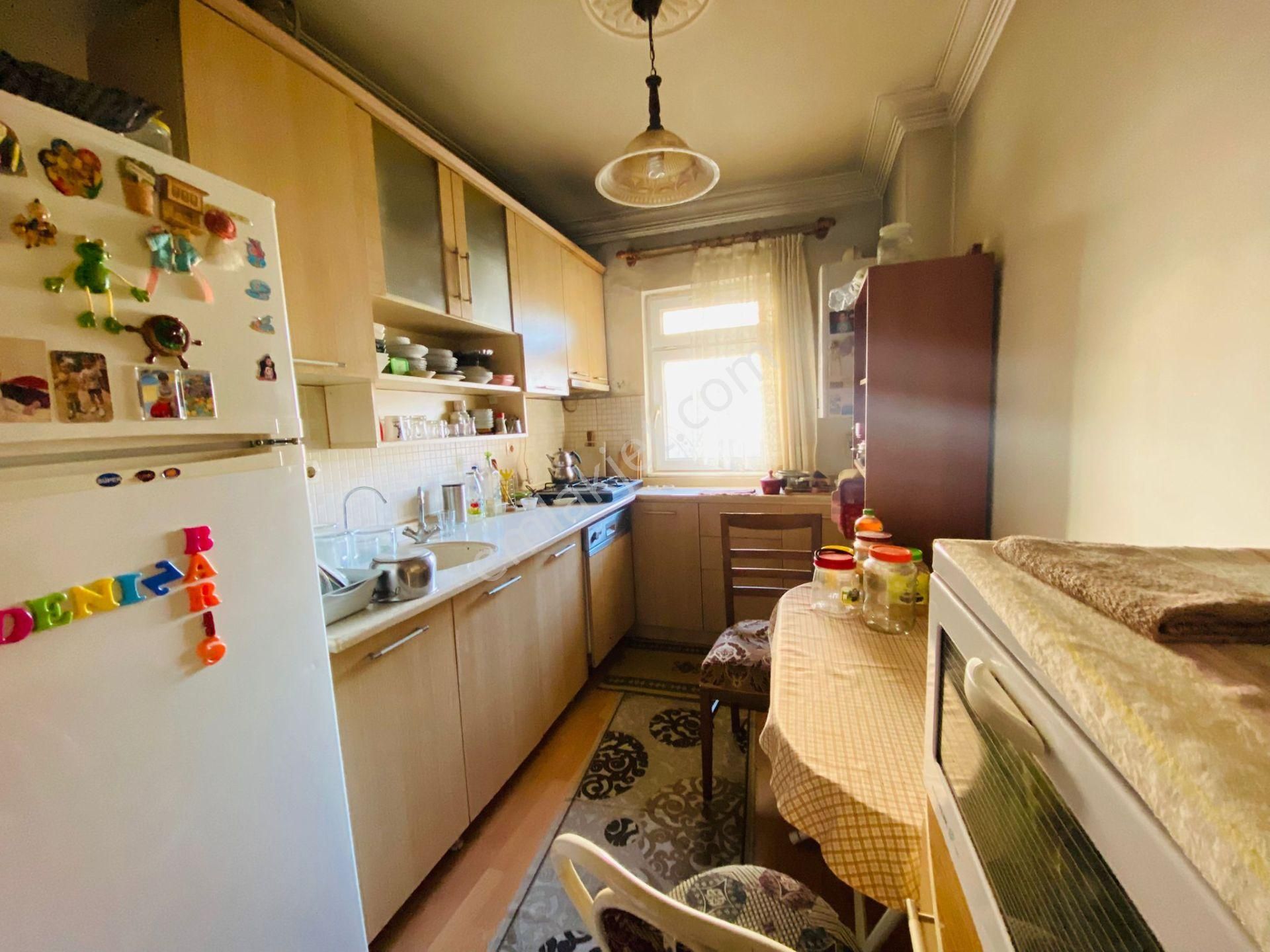 Şafaktepe'de Giriş Katta Eşyalı Satılık Yatırıma Uygun 3+1 Satılık Daire !!! - Görsel 17