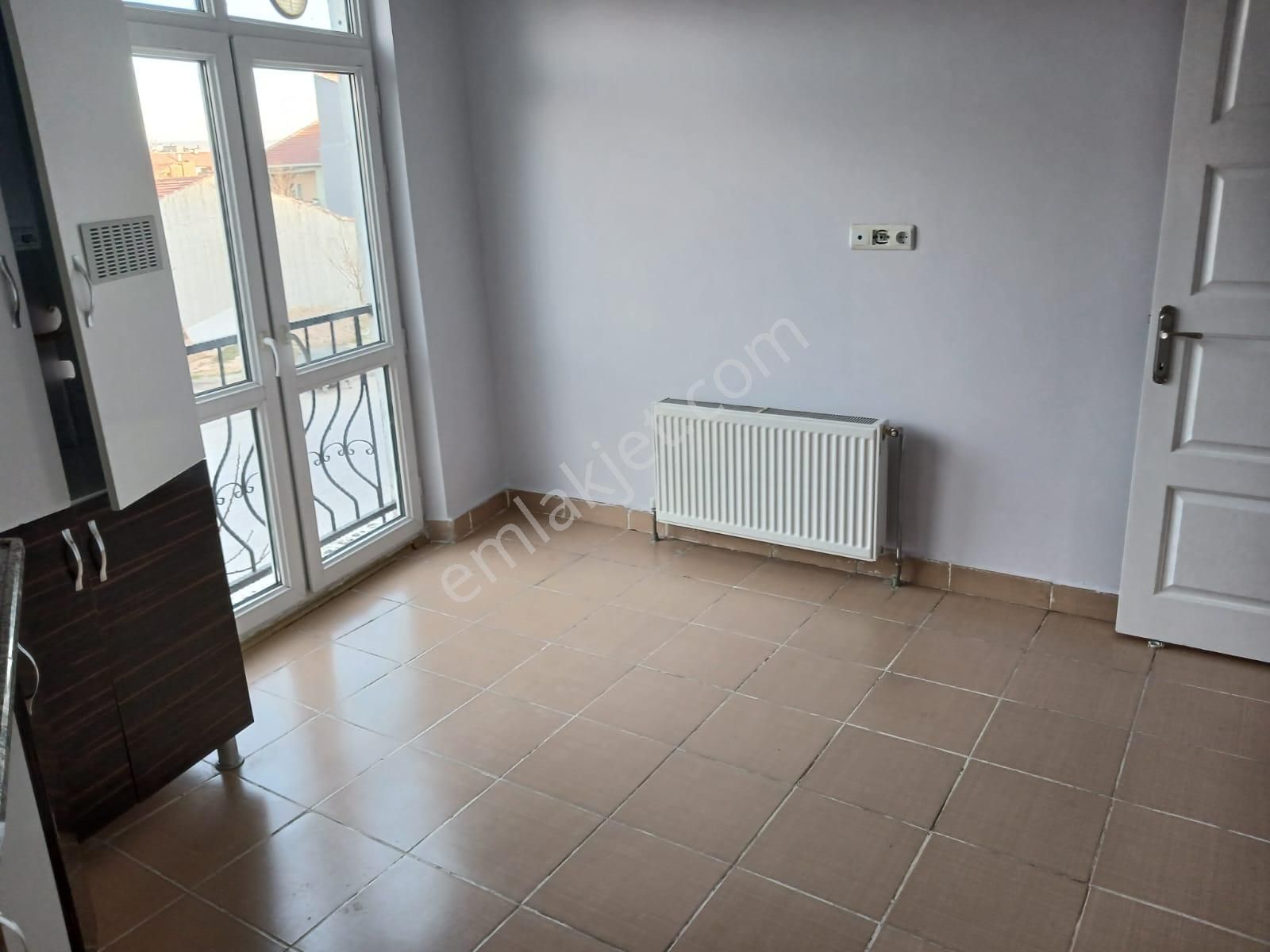 Hilal Akın Emlak’tan Yeşiltepe Mahallesi’nde Üniversiteye Yakın Kiralık 2+1 Daire - Görsel 7