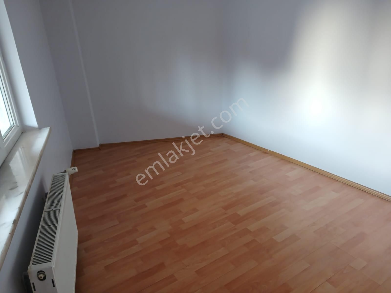 Hilal Akın Emlak’tan Yeşiltepe Mahallesi’nde Üniversiteye Yakın Kiralık 2+1 Daire - Görsel 14