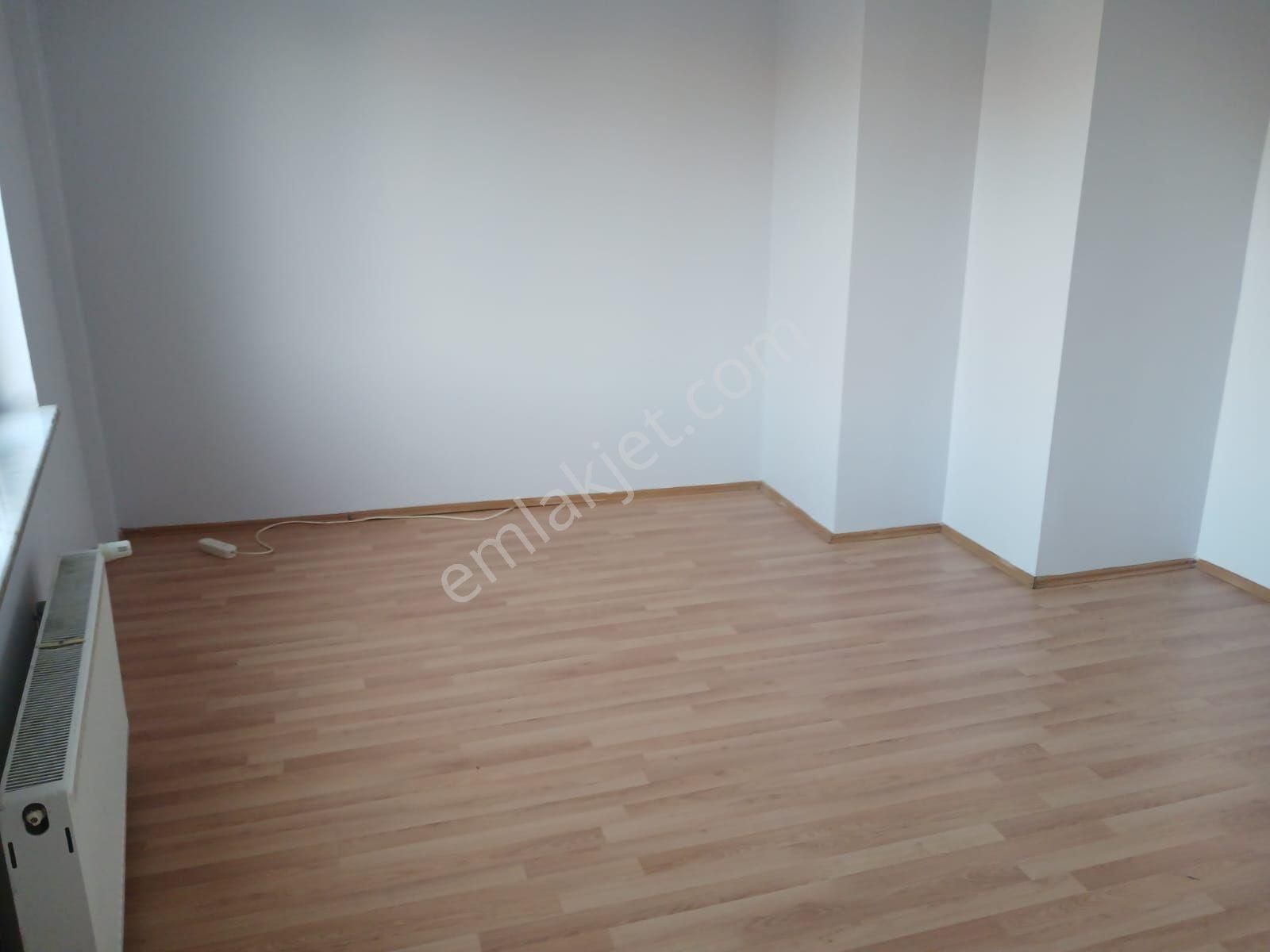 Hilal Akın Emlak’tan Yeşiltepe Mahallesi’nde Üniversiteye Yakın Kiralık 2+1 Daire - Görsel 6