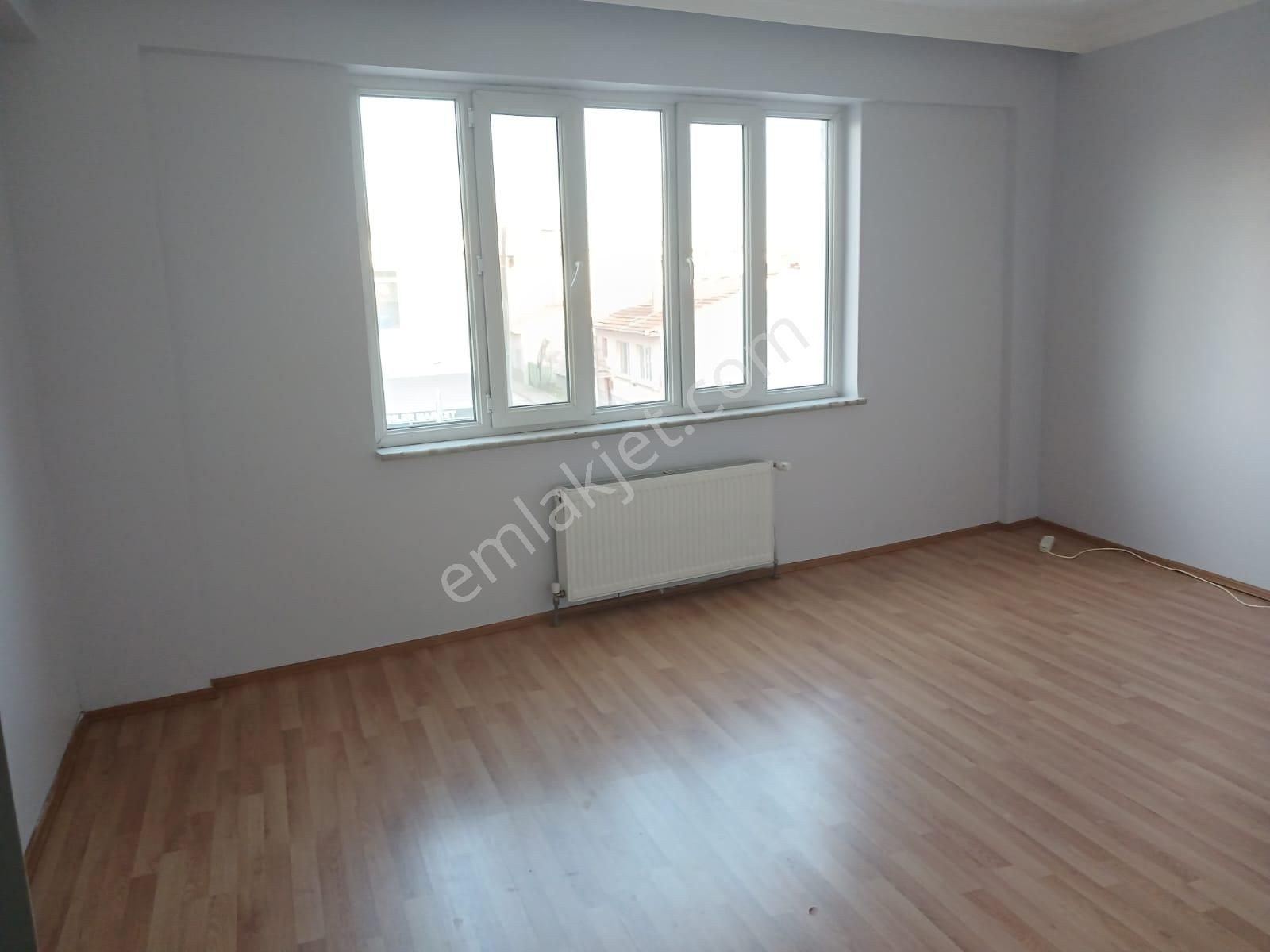 Hilal Akın Emlak’tan Yeşiltepe Mahallesi’nde Üniversiteye Yakın Kiralık 2+1 Daire - Görsel 15