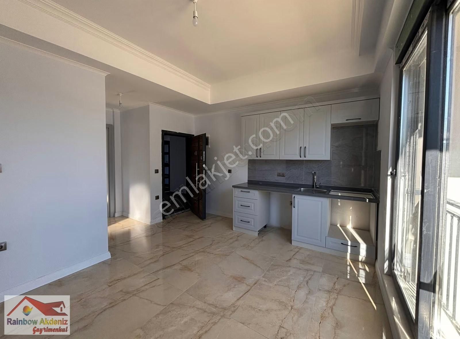 Ilıca Merkezde Yeni 1+1 Amerikan Mutfak Daire!!!!! - Görsel 4