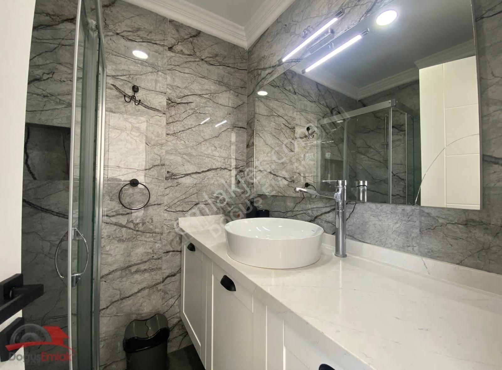 Doğuş Emlak'tan Full Deniz Adalar Manzaralı Havuz Bahçeli Villa - Görsel 12