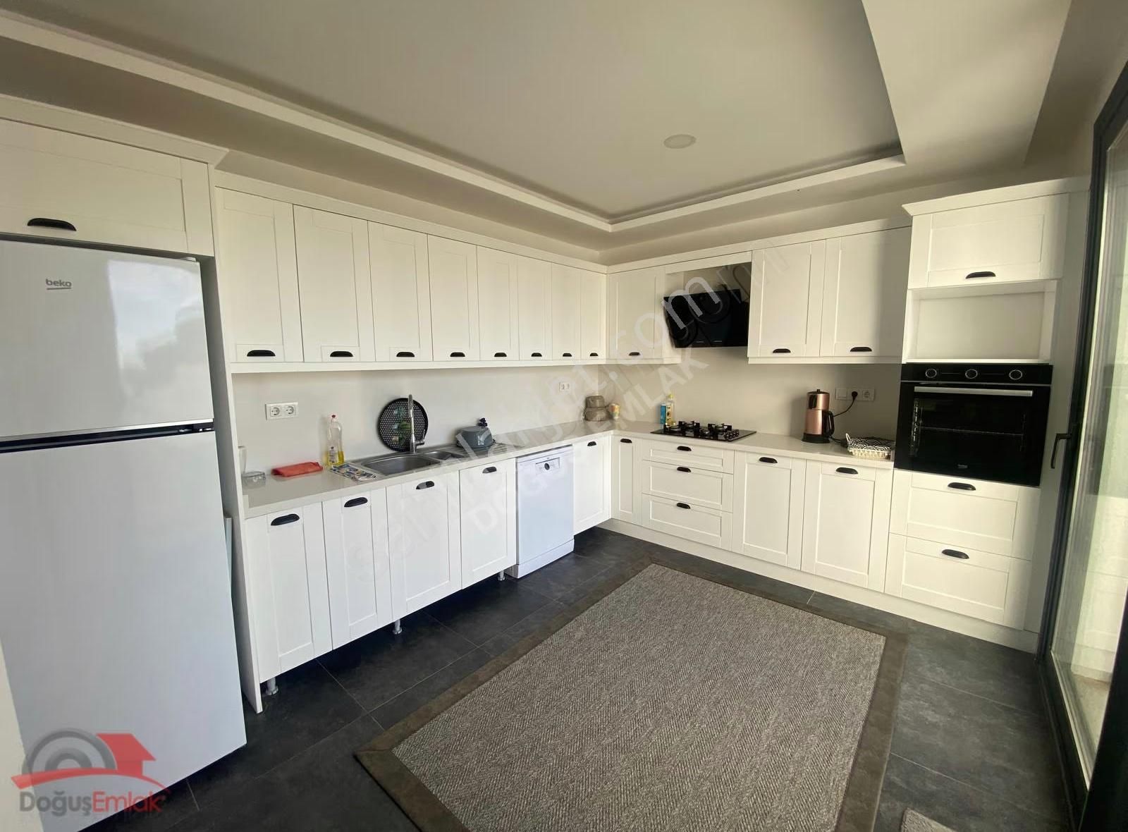 Doğuş Emlak'tan Full Deniz Adalar Manzaralı Havuz Bahçeli Villa - Görsel 7