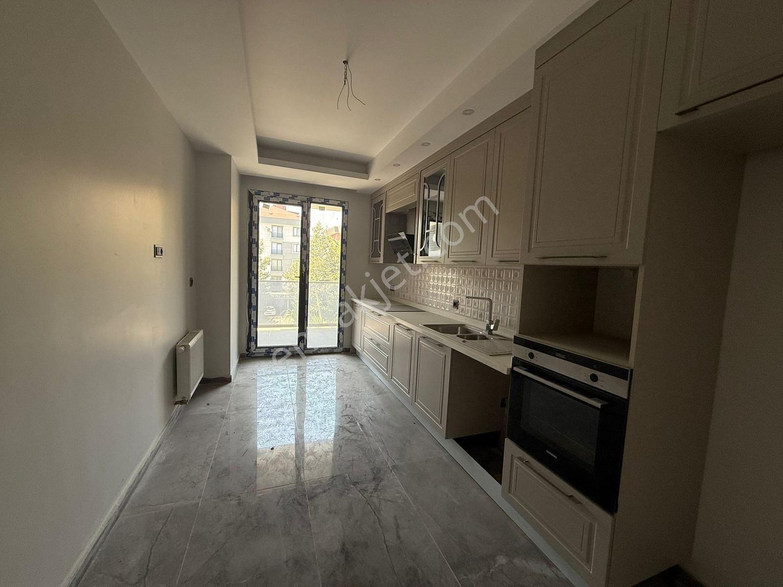 Beylikdüzü Yakuplu Altunhan Suites 196 Boş 4+1 Satılık Daire - Görsel 9