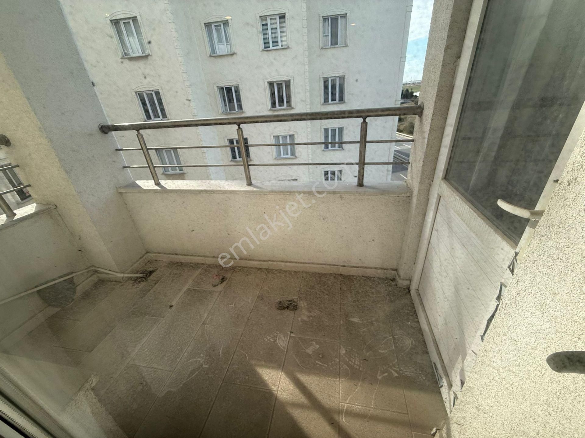 Akyüz Gayrimenkul Den; Kahveler Mah De Iskanlı,çıft Banyolu Satılık 3+1 Daire - Görsel 15