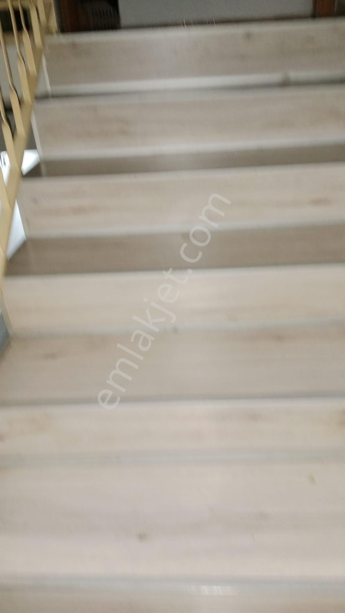 Buca Güven Mahallesi//menderes Caddesi/deniz Bank Yanı//izbana 3-4dk//165m2 3+1arakat Dublex Daire - Görsel 18