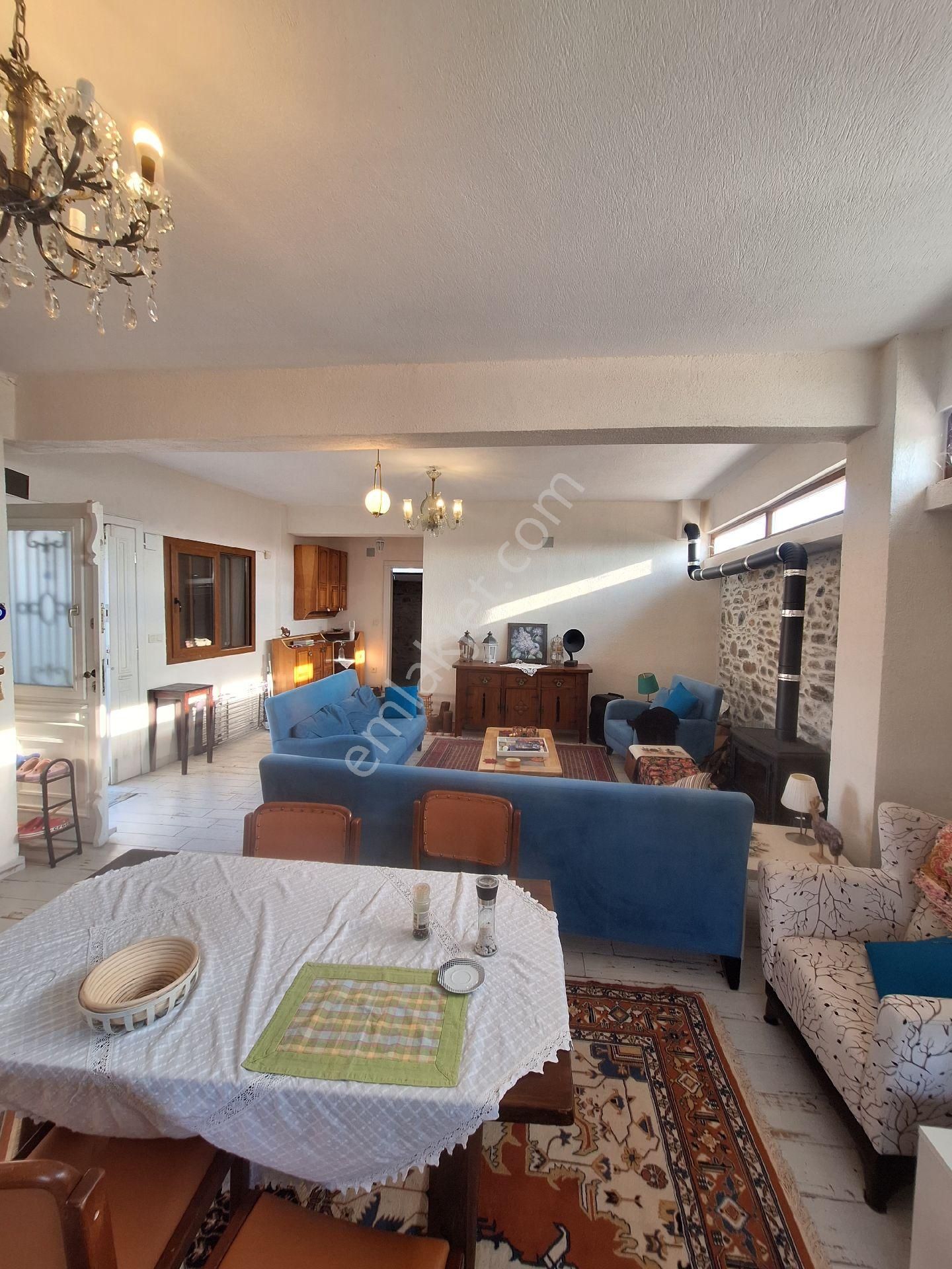 Bayındır Turan Mahallesinde Kiralık Köy Evi - Görsel 9