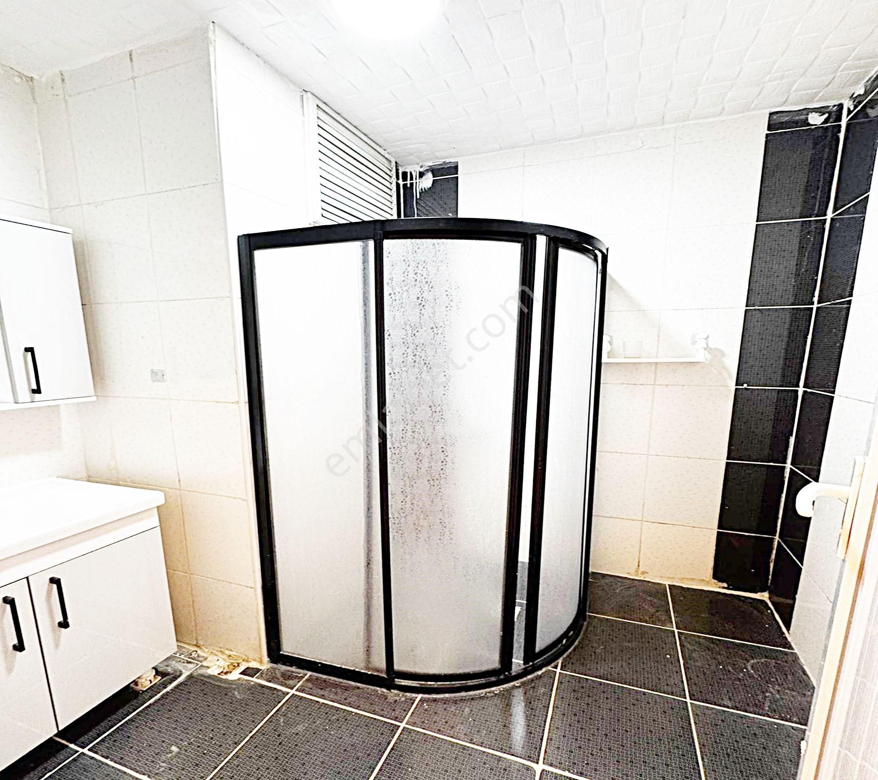 Mehterçeşme Mahallesi Metrobüse Yakın 2+1 Tertemiz Satılık Daire - Görsel 11