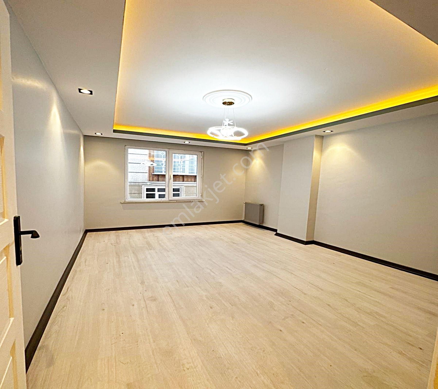 Mehterçeşme Mahallesi Metrobüse Yakın 2+1 Tertemiz Satılık Daire - Görsel 16