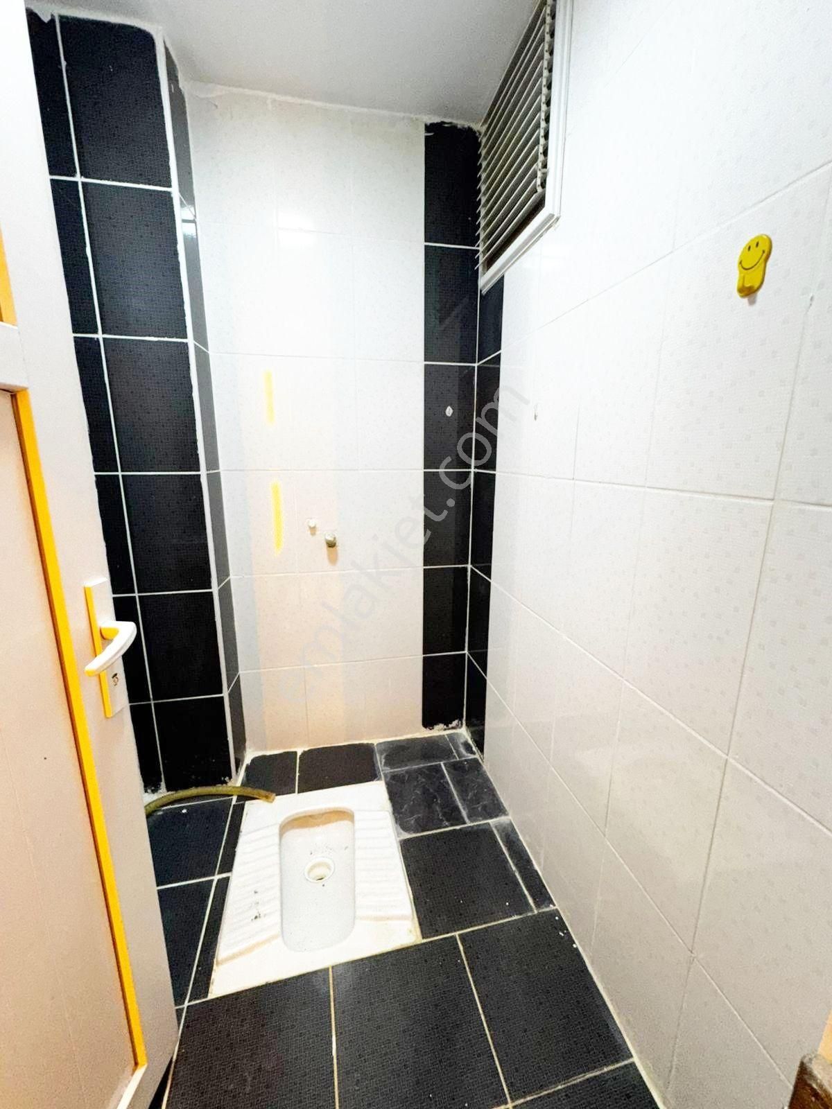 Mehterçeşme Mahallesi Metrobüse Yakın 2+1 Tertemiz Satılık Daire - Görsel 8