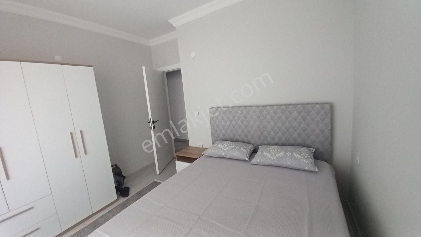 Lavinia Gayrimenkul Harika Konumda 1+1 Full Eşyalı Daire - Görsel 13