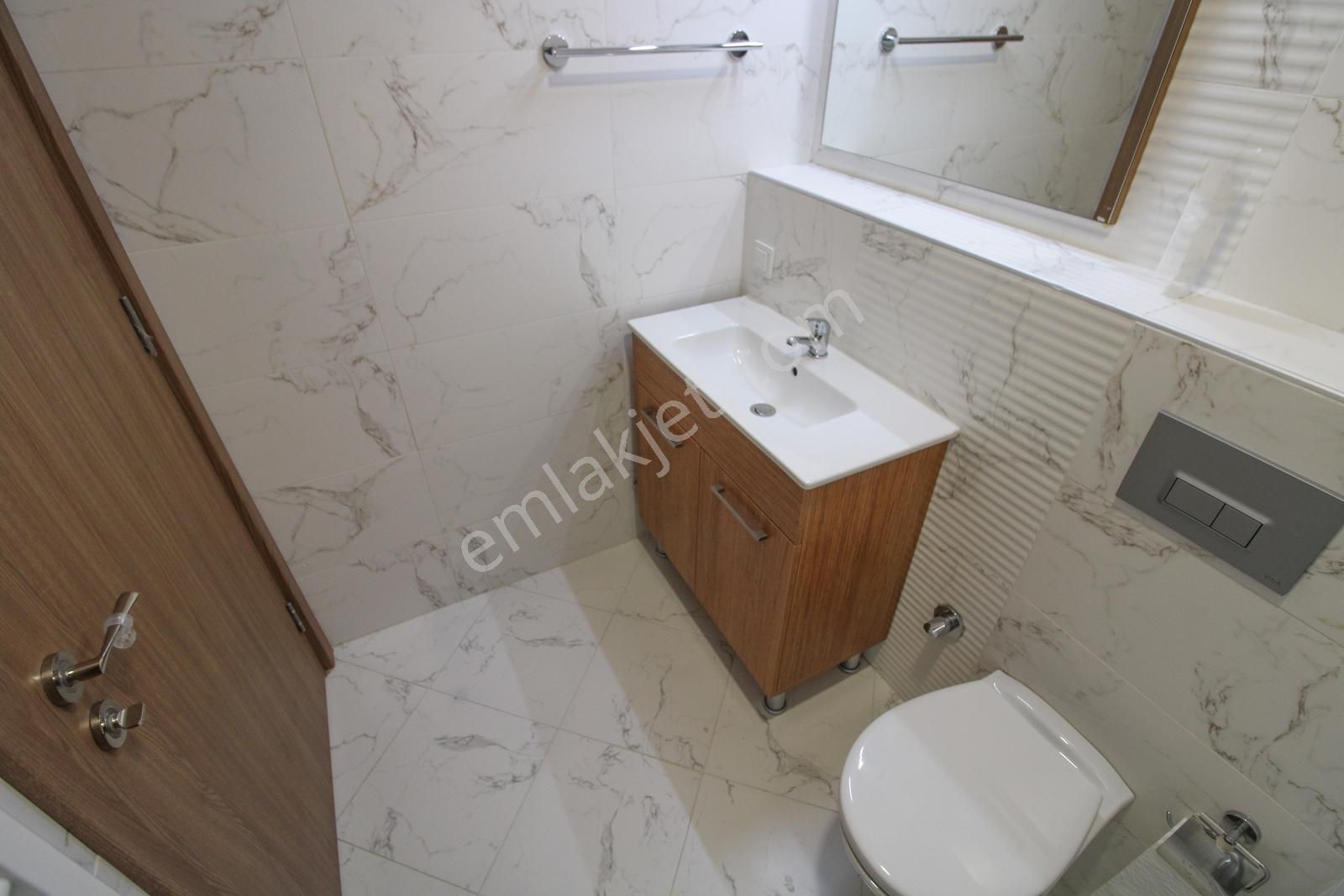 Yenitepe 1.etap Havuz Manzaralı 2+1 Kiracılı Satılık Daire - Görsel 12