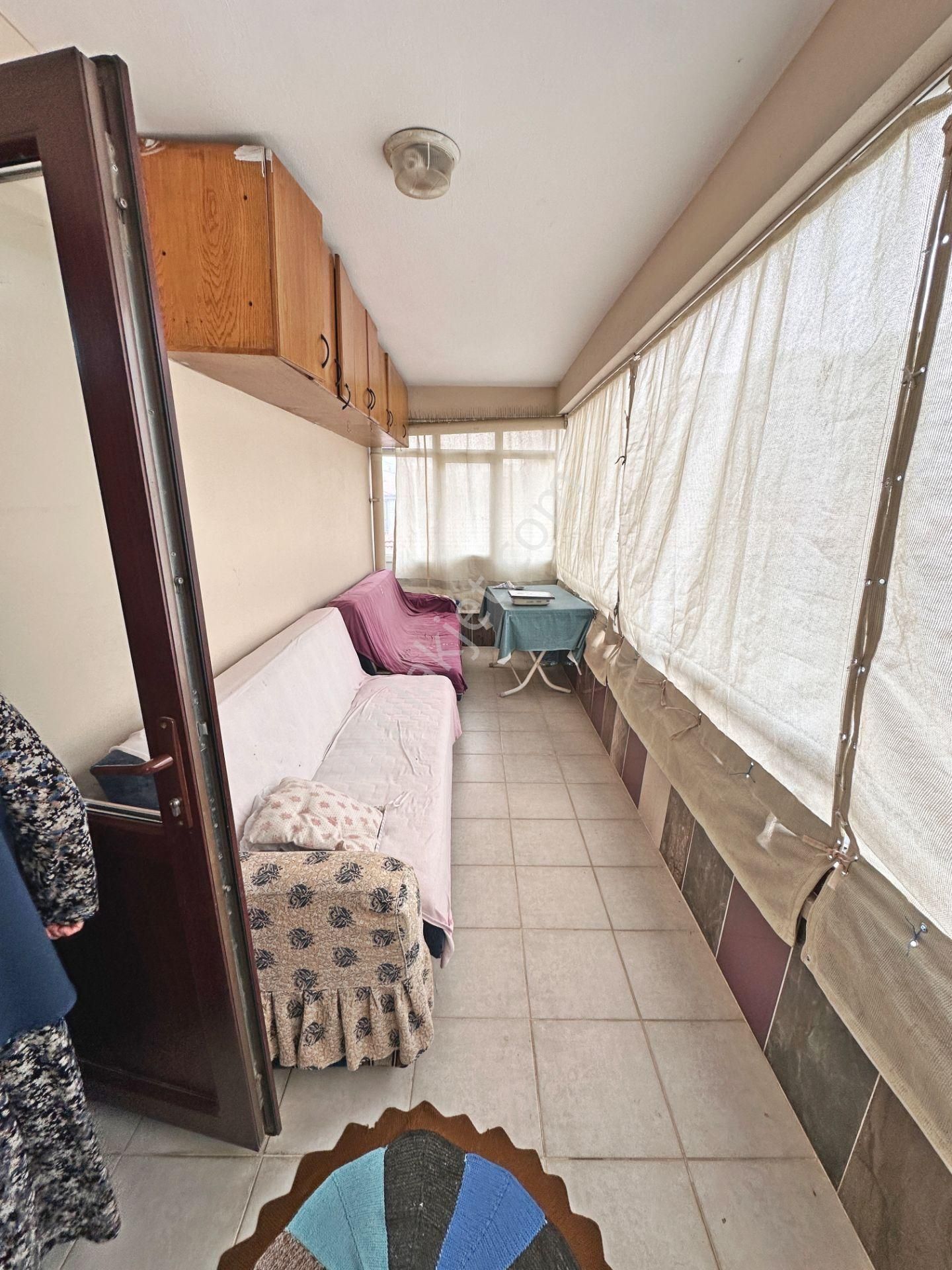 Demirlibahçe Tren İstasyonu Yakınında Katta Bağımsız Salon 3+1 Satılık Daire - Görsel 23