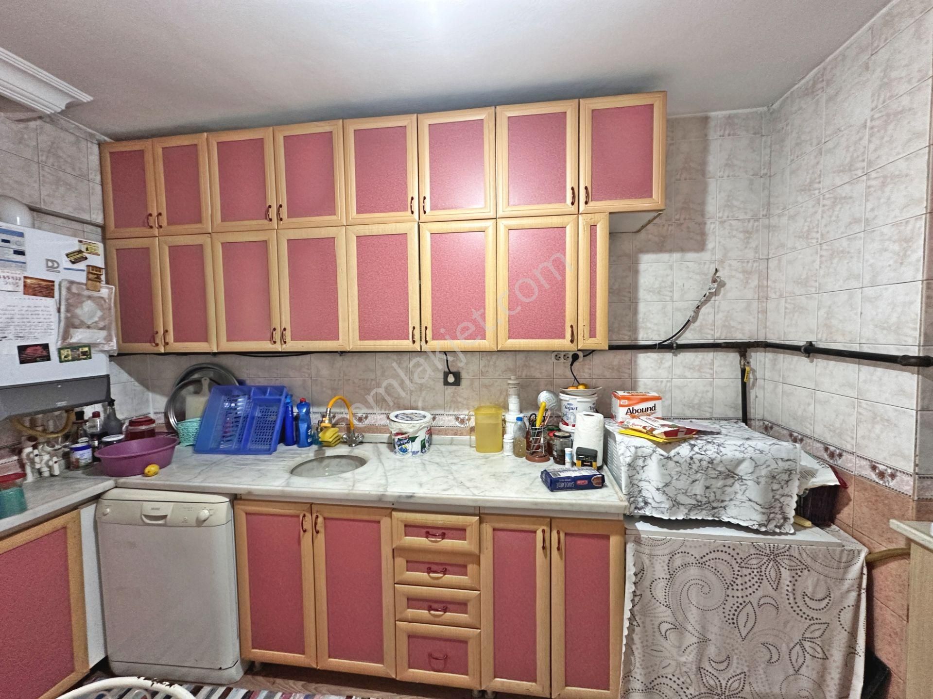 Demirlibahçe Tren İstasyonu Yakınında Katta Bağımsız Salon 3+1 Satılık Daire - Görsel 21