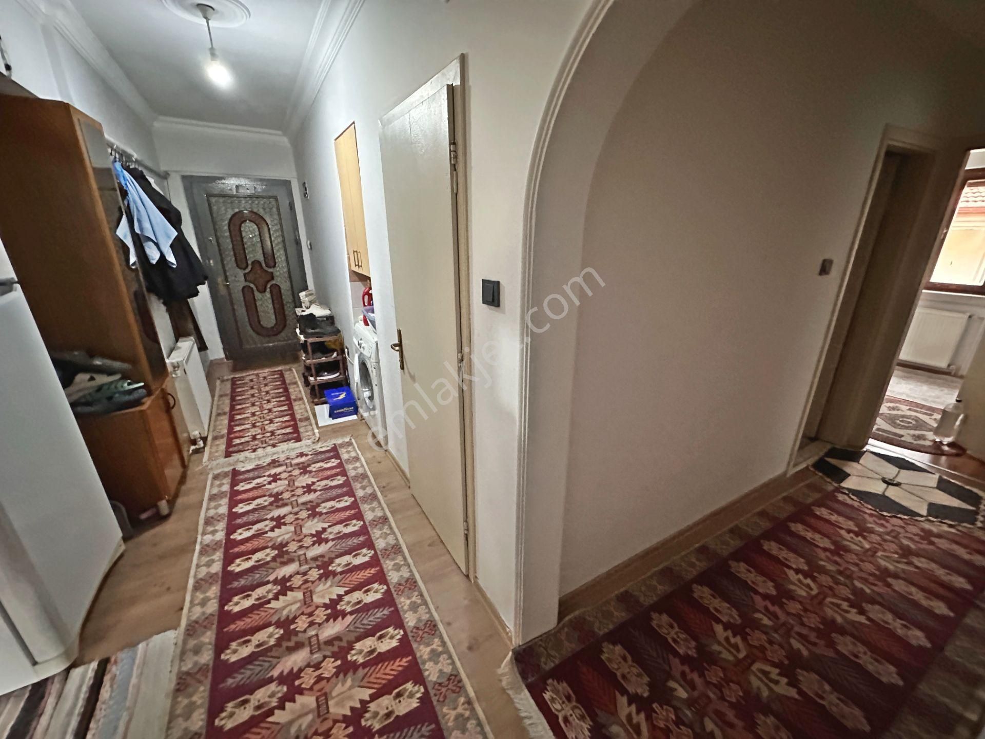 Demirlibahçe Tren İstasyonu Yakınında Katta Bağımsız Salon 3+1 Satılık Daire - Görsel 18