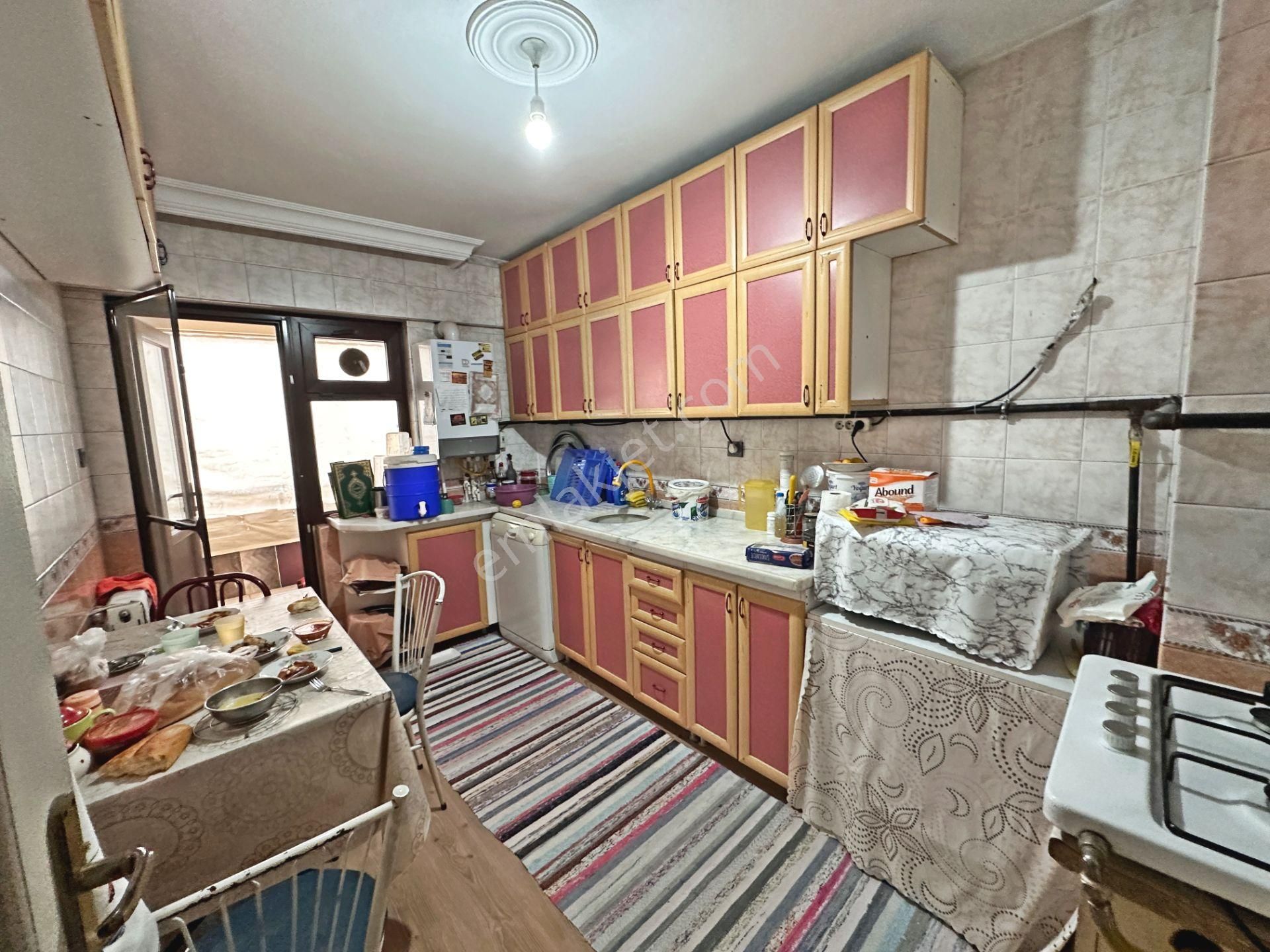 Demirlibahçe Tren İstasyonu Yakınında Katta Bağımsız Salon 3+1 Satılık Daire - Görsel 19