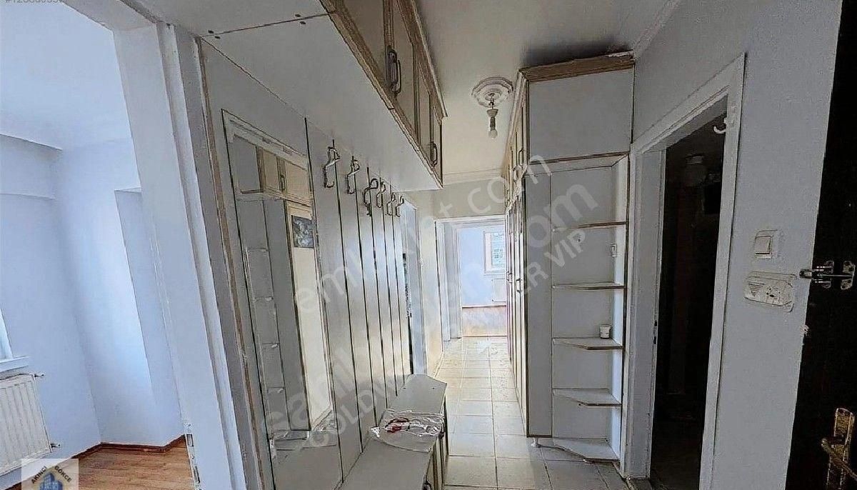 Etimesgut İstasyon Cadde Üzeri Ara Kat Balkonlu 3+1 Daire - Görsel 16