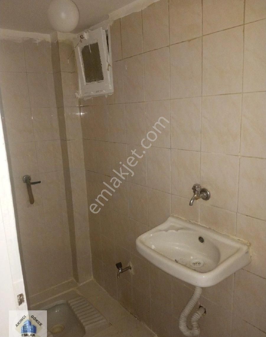 Etimesgut İstasyon Cadde Üzeri Ara Kat Balkonlu 3+1 Daire - Görsel 11