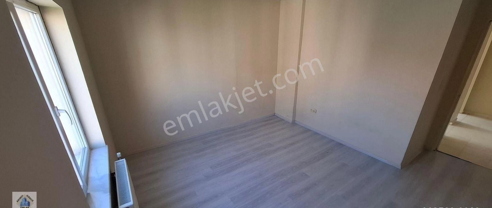 Yenikent İlksan Toki Konutların Da Ara Kat Yol Cepheli 3+1 Kiralık Daire - Görsel 11