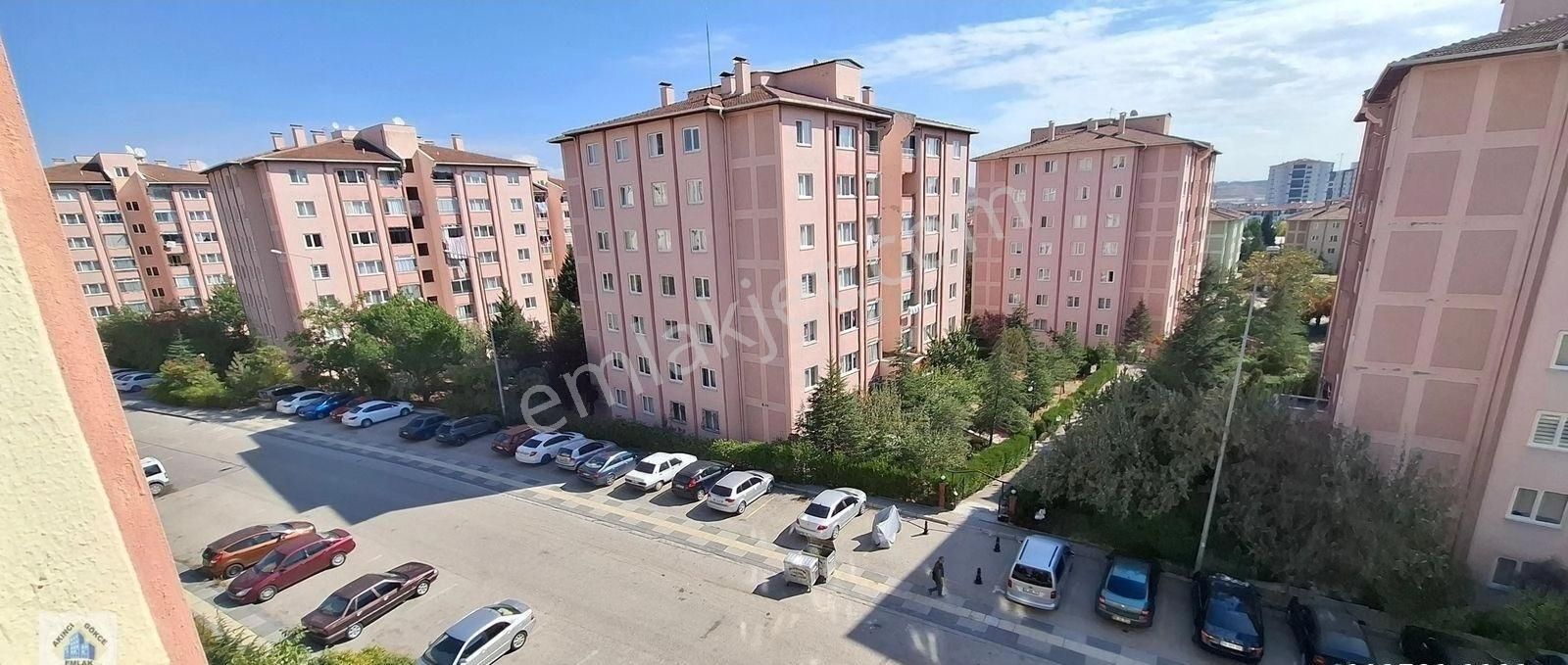 Yenikent İlksan Toki Konutların Da Ara Kat Yol Cepheli 3+1 Kiralık Daire - Görsel 25