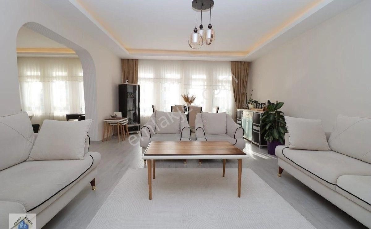 Etimesgut Topçuda Ön Cepheli Ful+ful Yapılı 4+1 Dubleks - Görsel 12