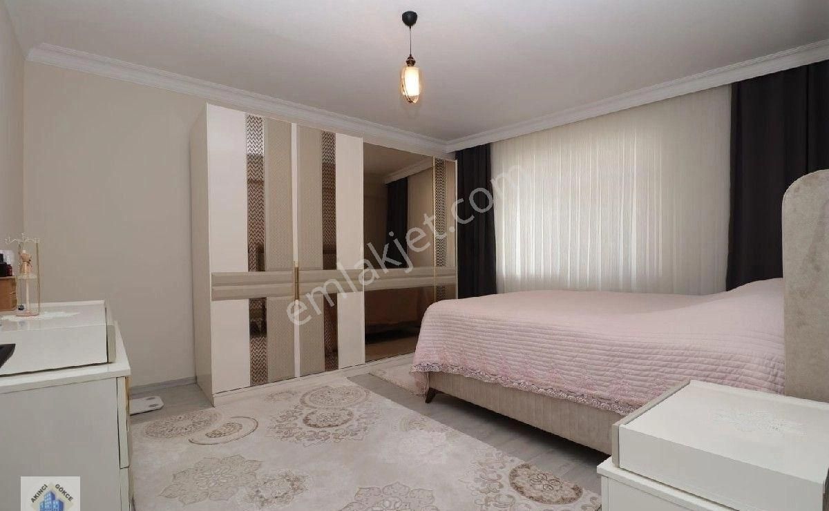 Etimesgut Topçuda Ön Cepheli Ful+ful Yapılı 4+1 Dubleks - Görsel 3