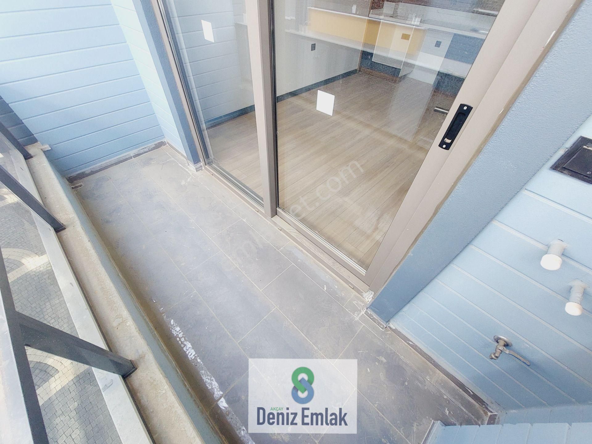 Denizden Akçayda Arakat Asansörlü Satılık 1+1 Daire. - Görsel 6