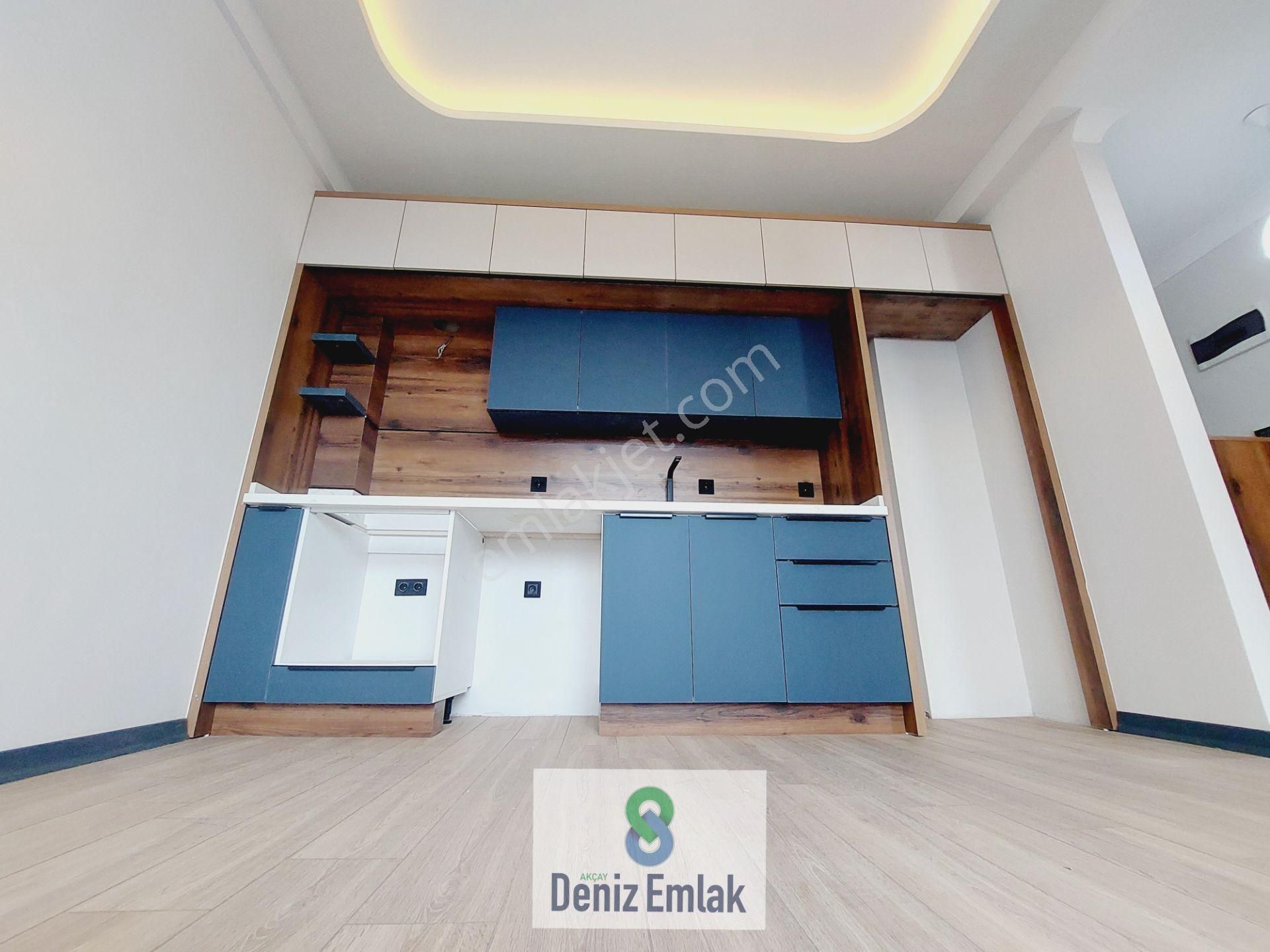 Denizden Akçayda Arakat Asansörlü Satılık 1+1 Daire. - Görsel 2