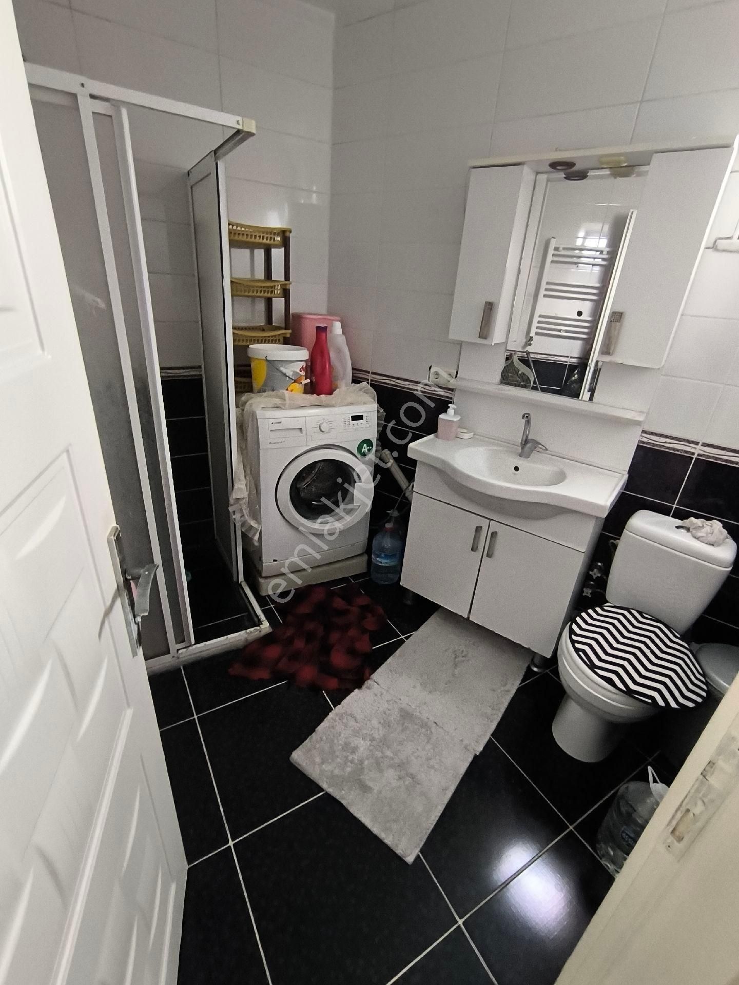 Yenibosna Da 3+1 3,kat Daire Muhammediye Cami Yakını - Görsel 8