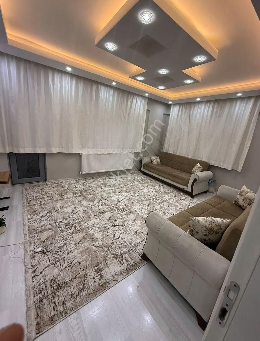 Elçi Gayrimenkul Den İşlek Cadde Üzerinde 3+1 Bakımlı Daire