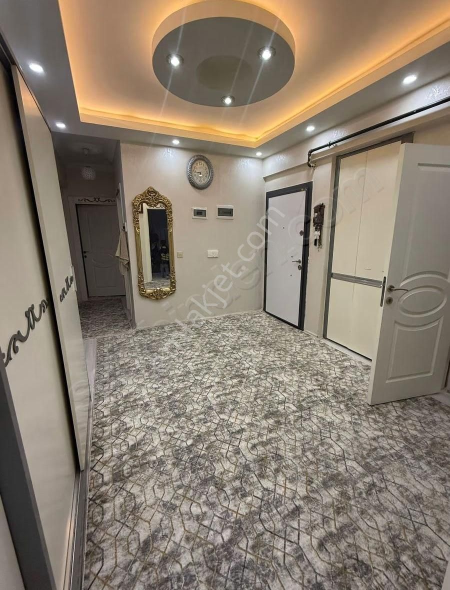 Elçi Gayrimenkul Den İşlek Cadde Üzerinde 3+1 Bakımlı Daire - Görsel 10