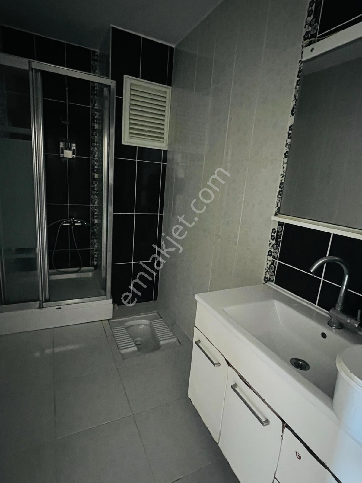 İstanbul Sancaktepe Yunusemre Mah. Satılık 2+1 Ana Cadde Üzeri 85 M2 Daire - Görsel 31