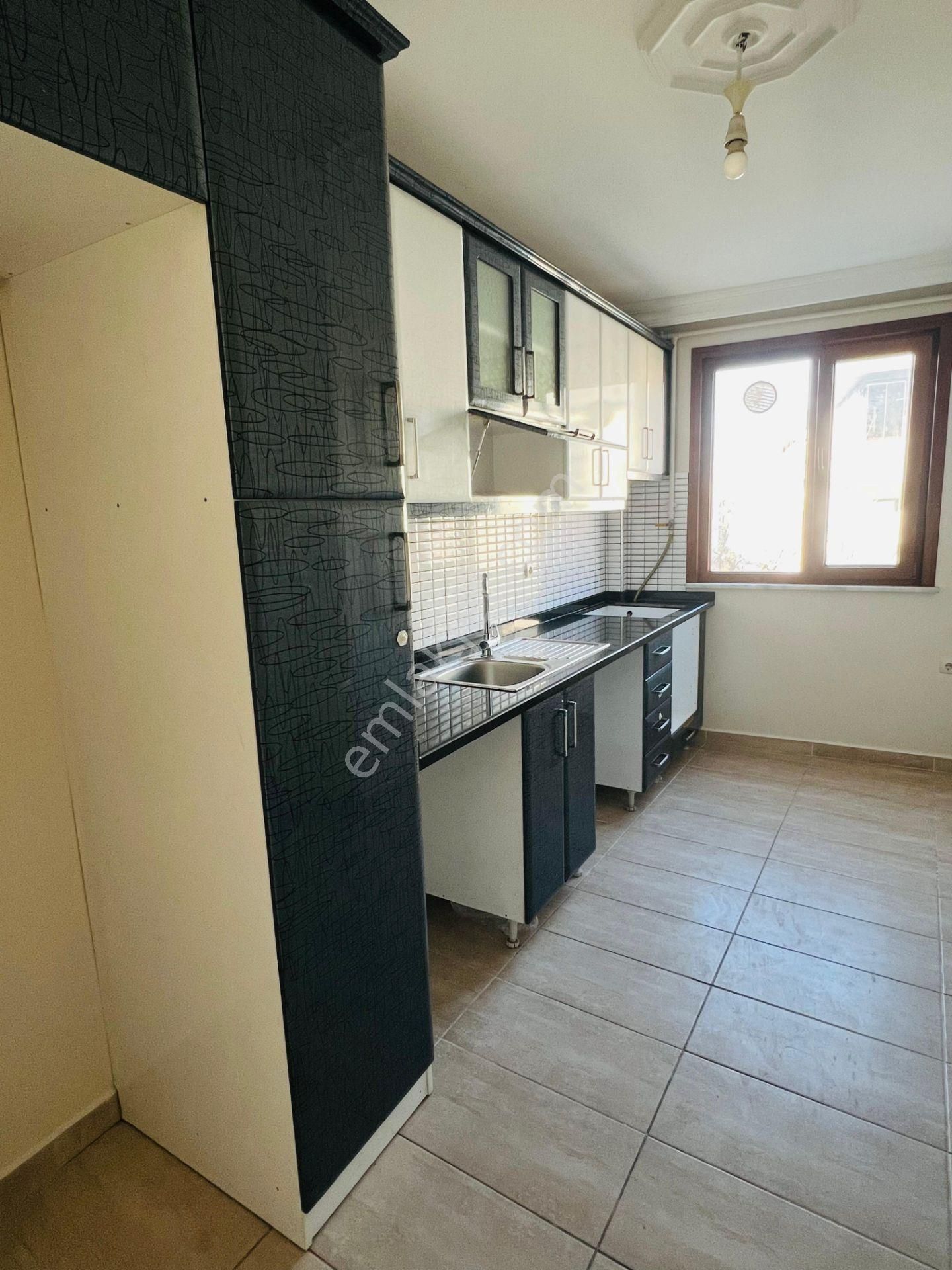 İstanbul Sancaktepe Yunusemre Mah. Satılık 2+1 Ana Cadde Üzeri 85 M2 Daire - Görsel 26